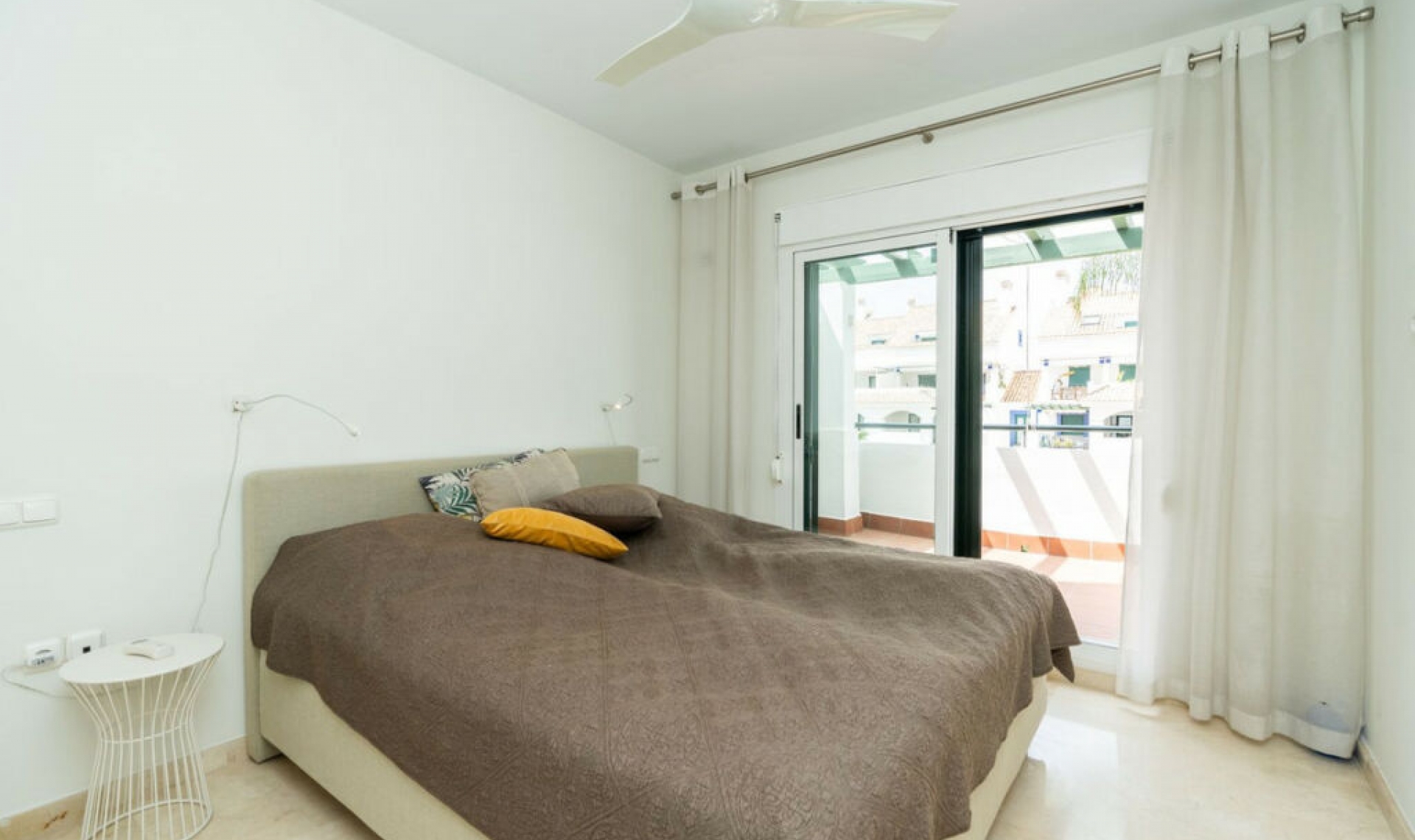 Resale - House -
San Pedro de Alcántara