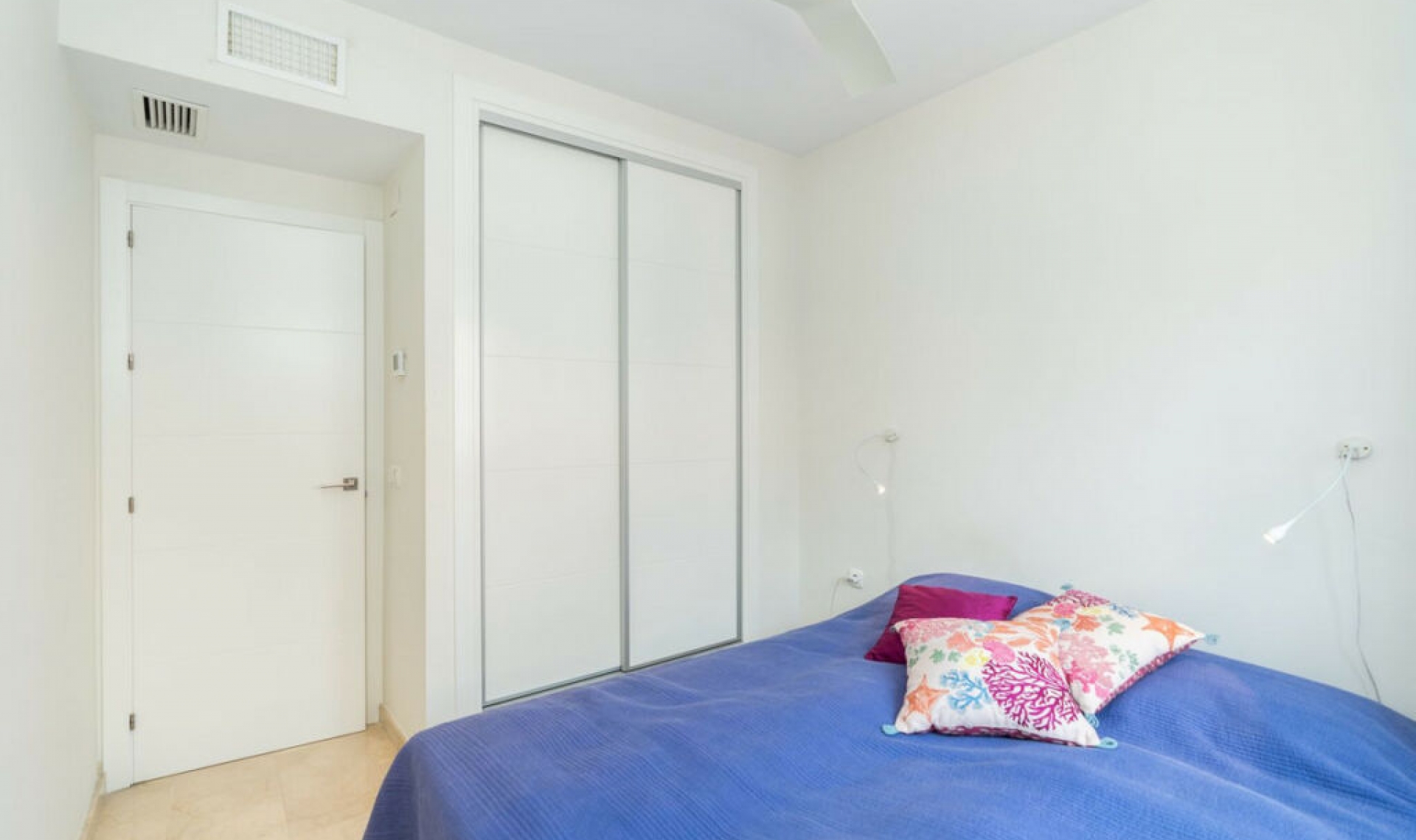 Resale - House -
San Pedro de Alcántara