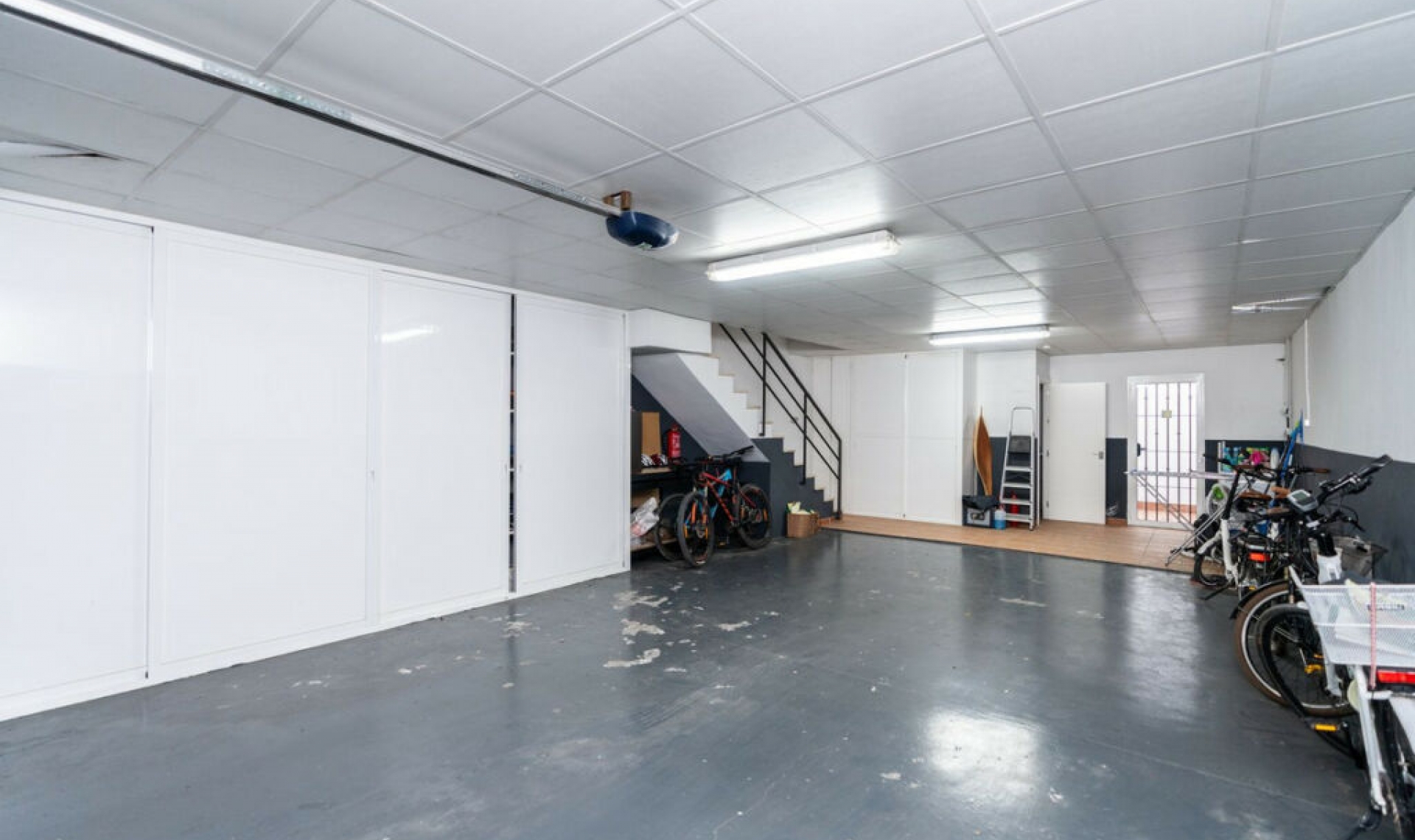 Resale - House -
San Pedro de Alcántara