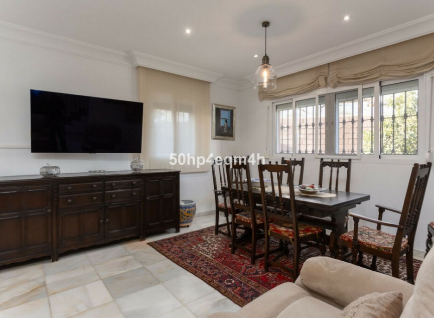 Resale - House -
San Pedro de Alcántara