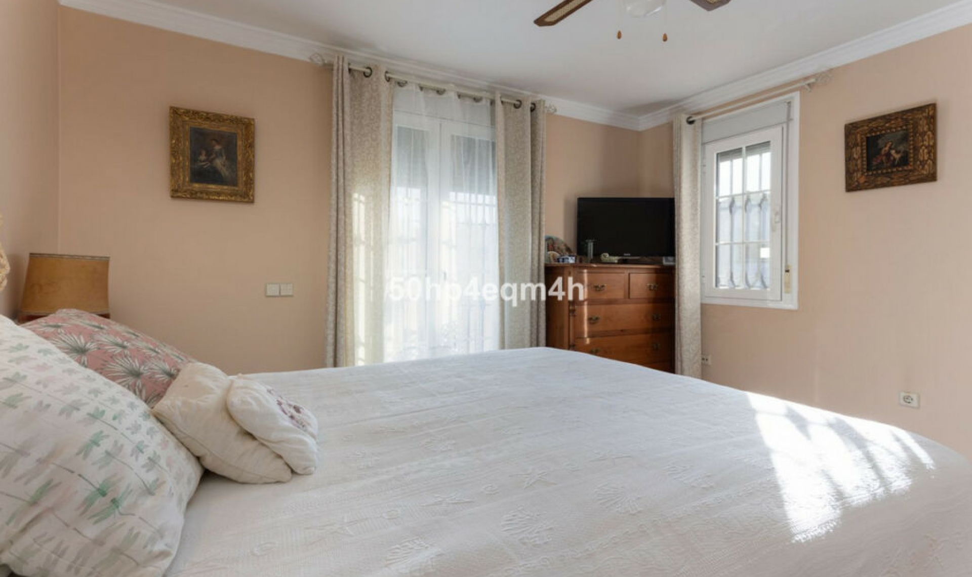 Resale - House -
San Pedro de Alcántara
