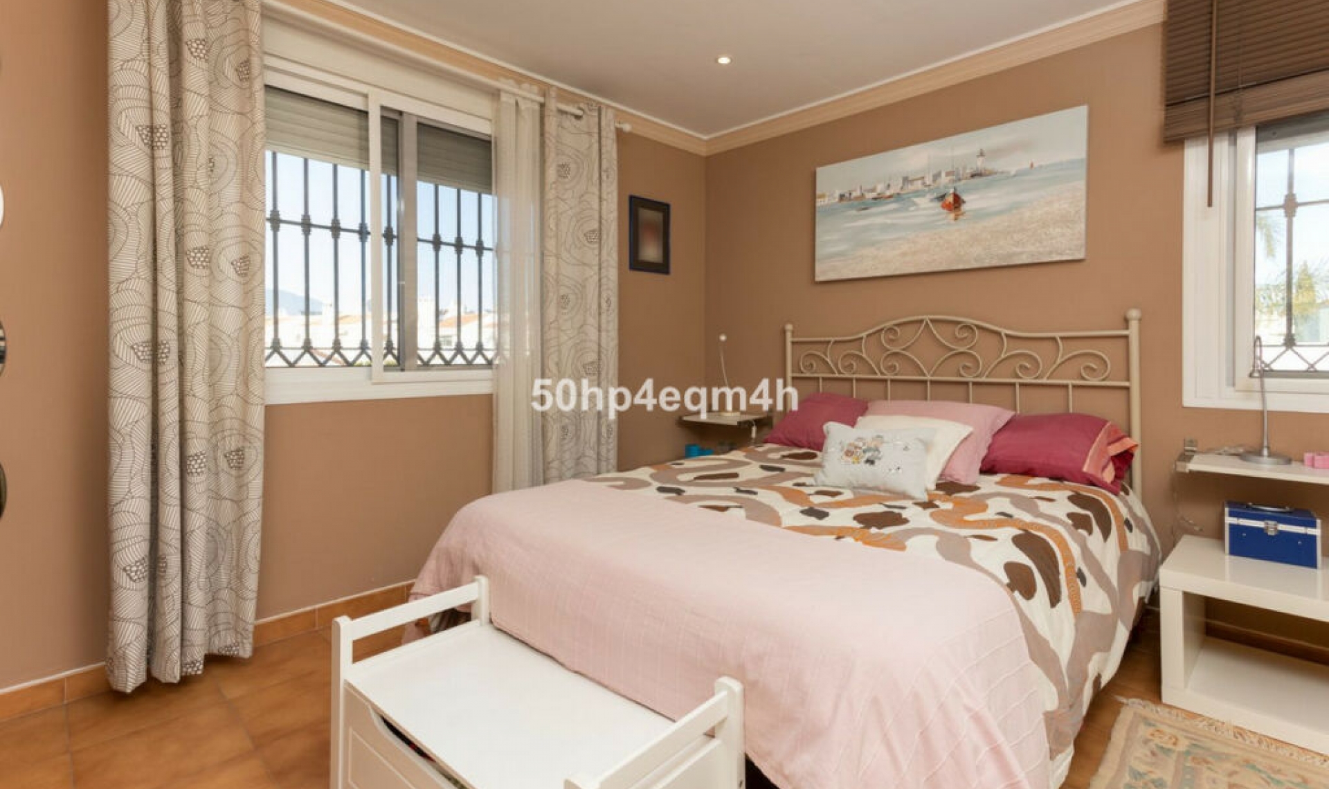Resale - House -
San Pedro de Alcántara