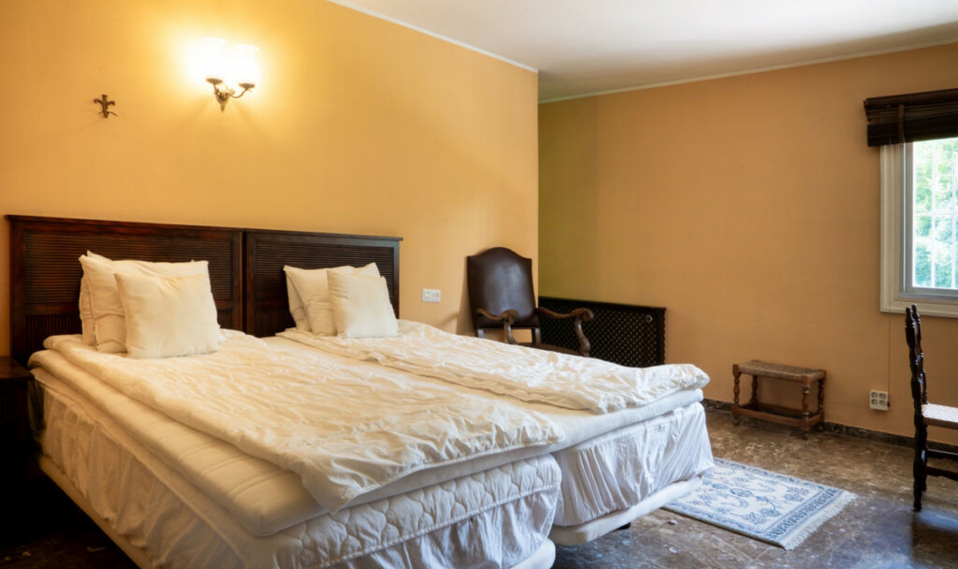 Resale - House -
San Pedro de Alcántara