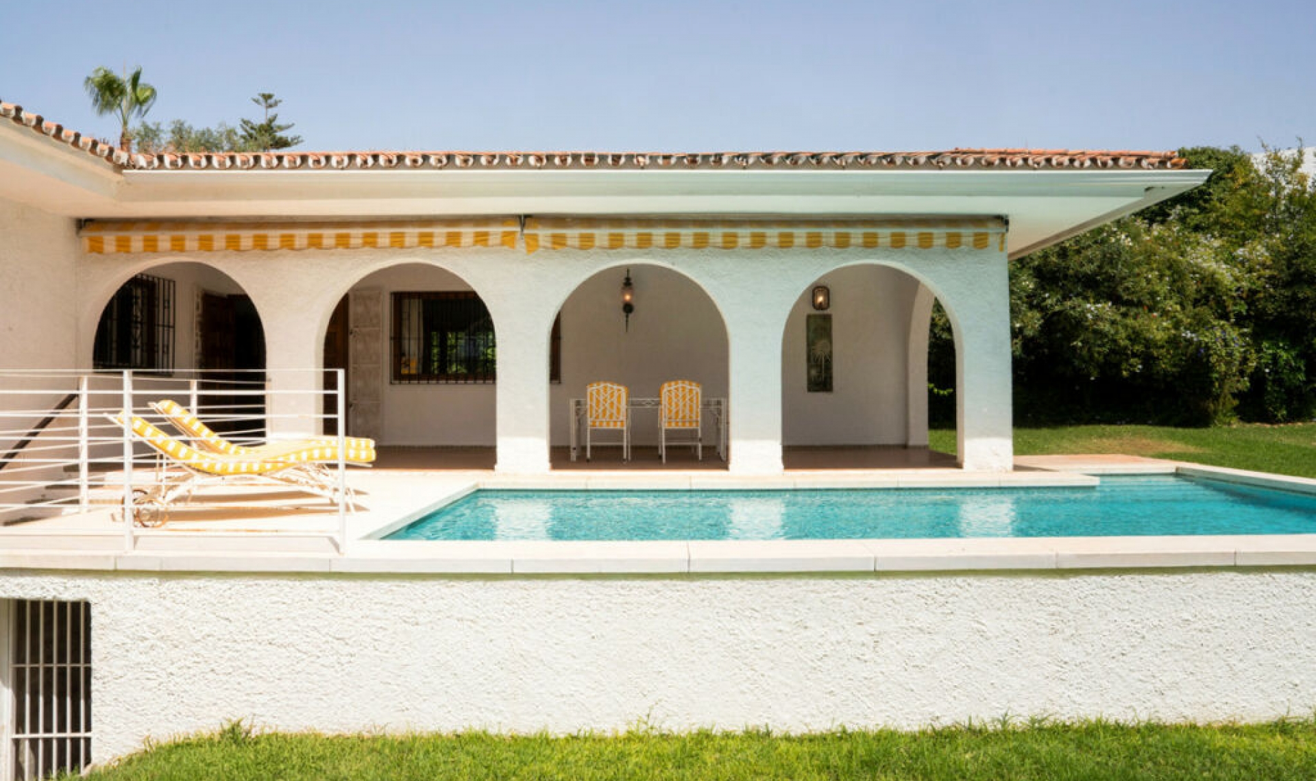 Resale - House -
San Pedro de Alcántara