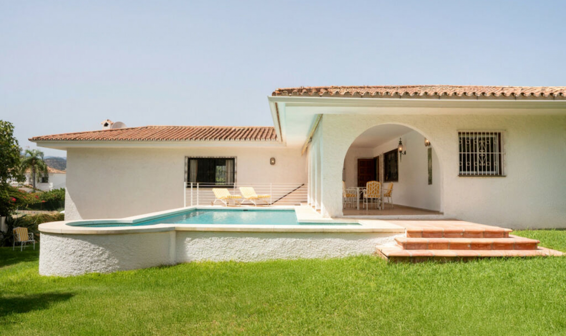 Resale - House -
San Pedro de Alcántara