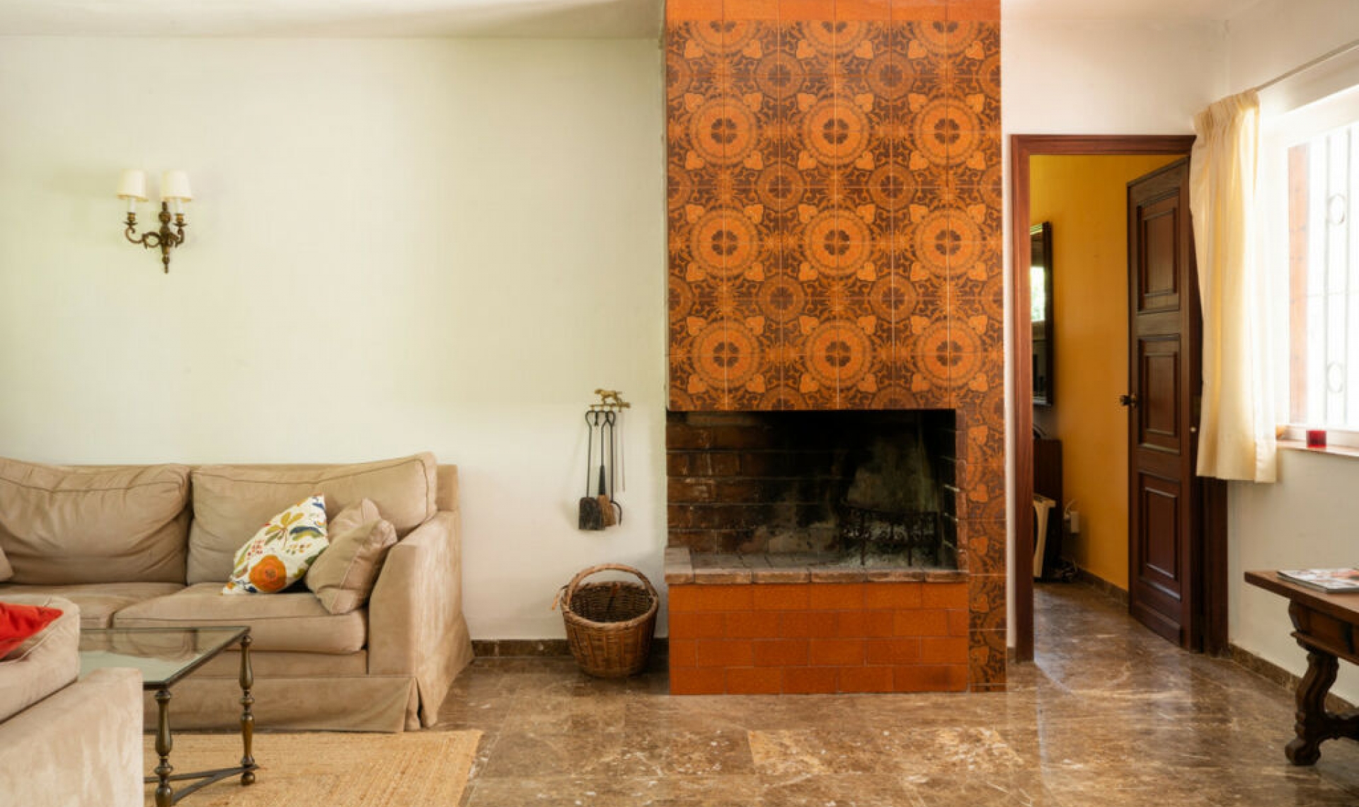 Resale - House -
San Pedro de Alcántara