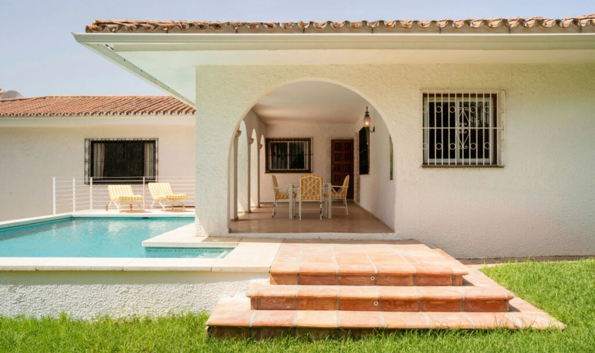 Resale - House -
San Pedro de Alcántara