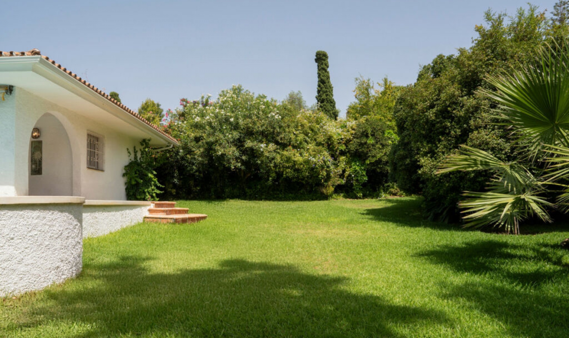 Resale - House -
San Pedro de Alcántara