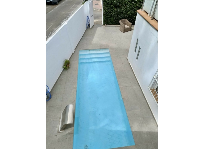 Resale - House -
San Pedro de Alcántara