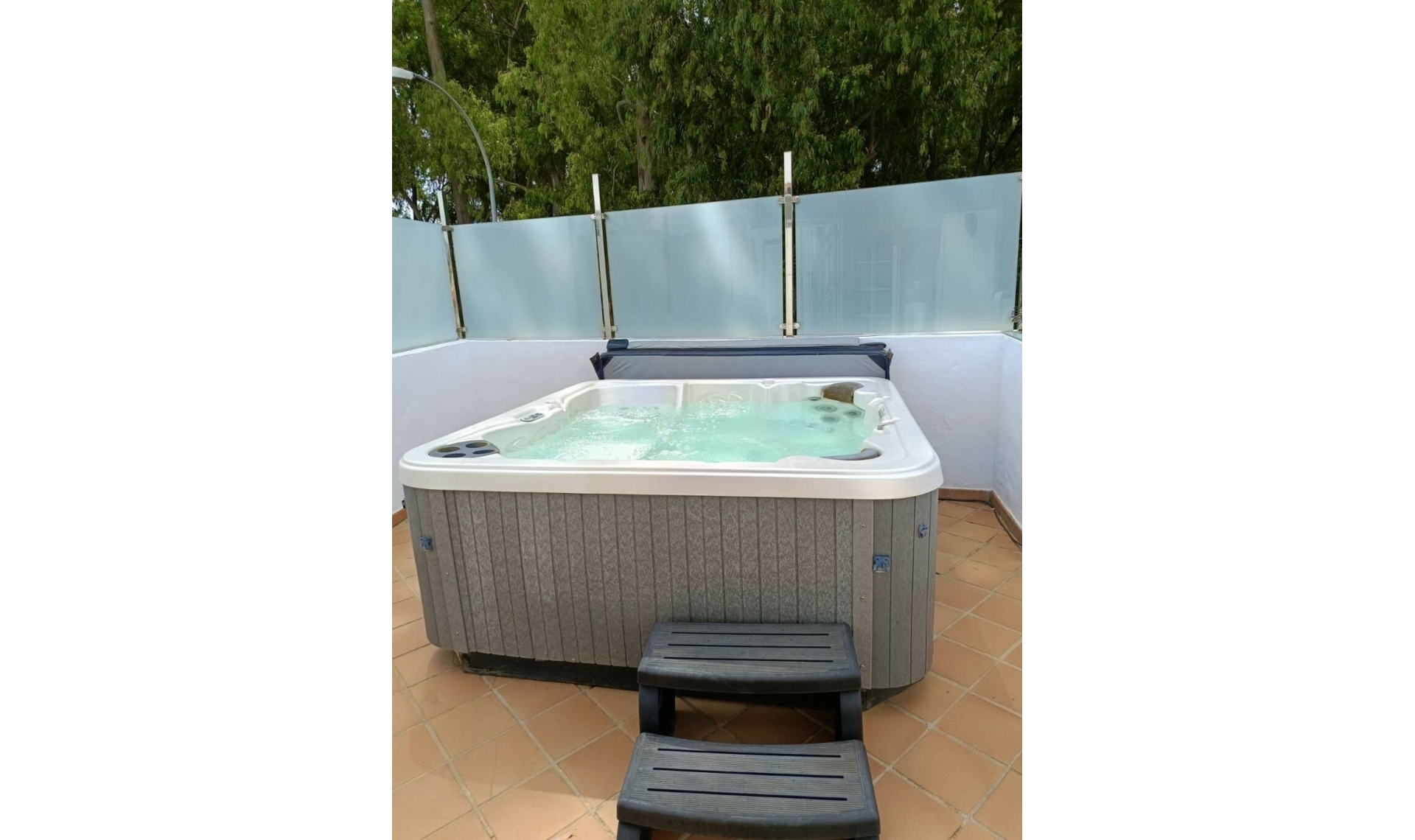 Resale - House -
San Pedro de Alcántara