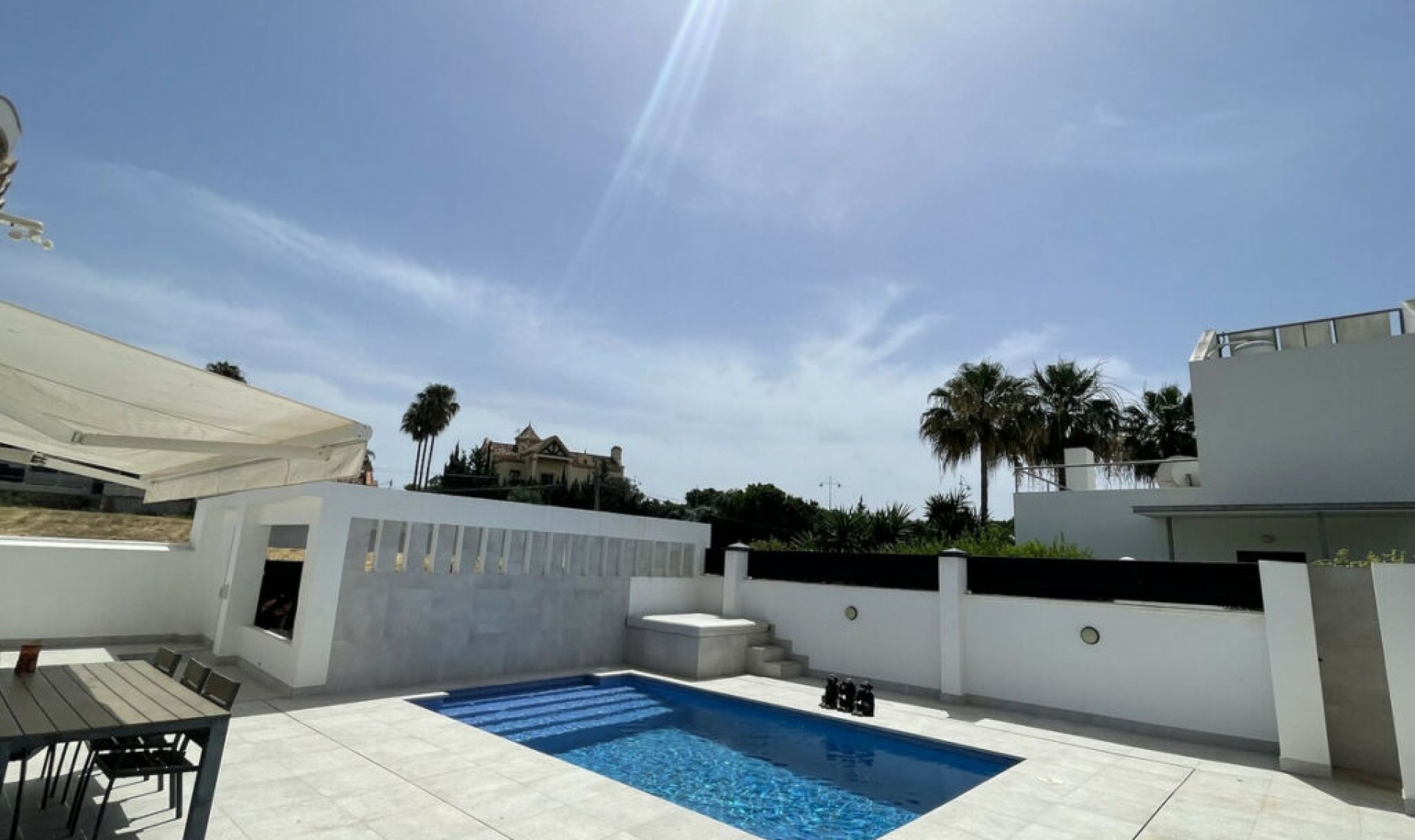 Resale - House -
San Pedro de Alcántara