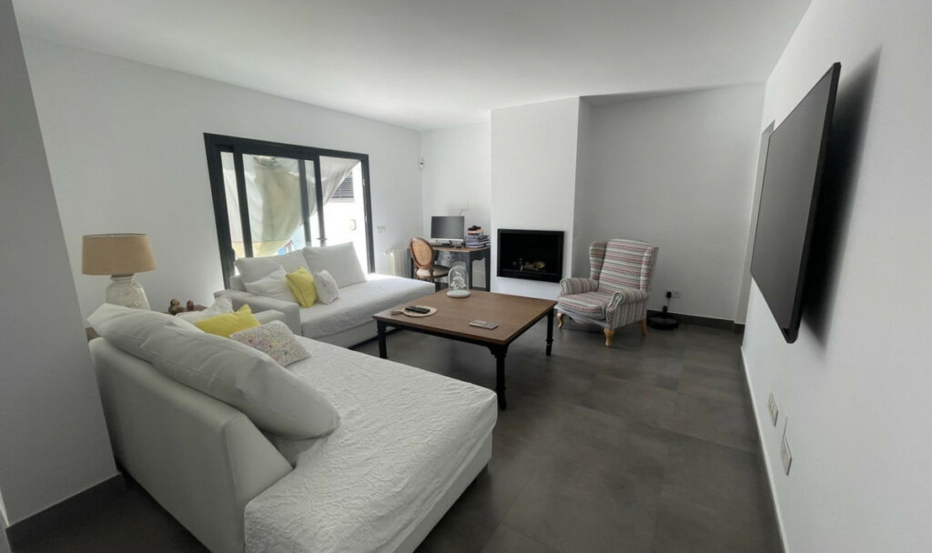 Resale - House -
San Pedro de Alcántara