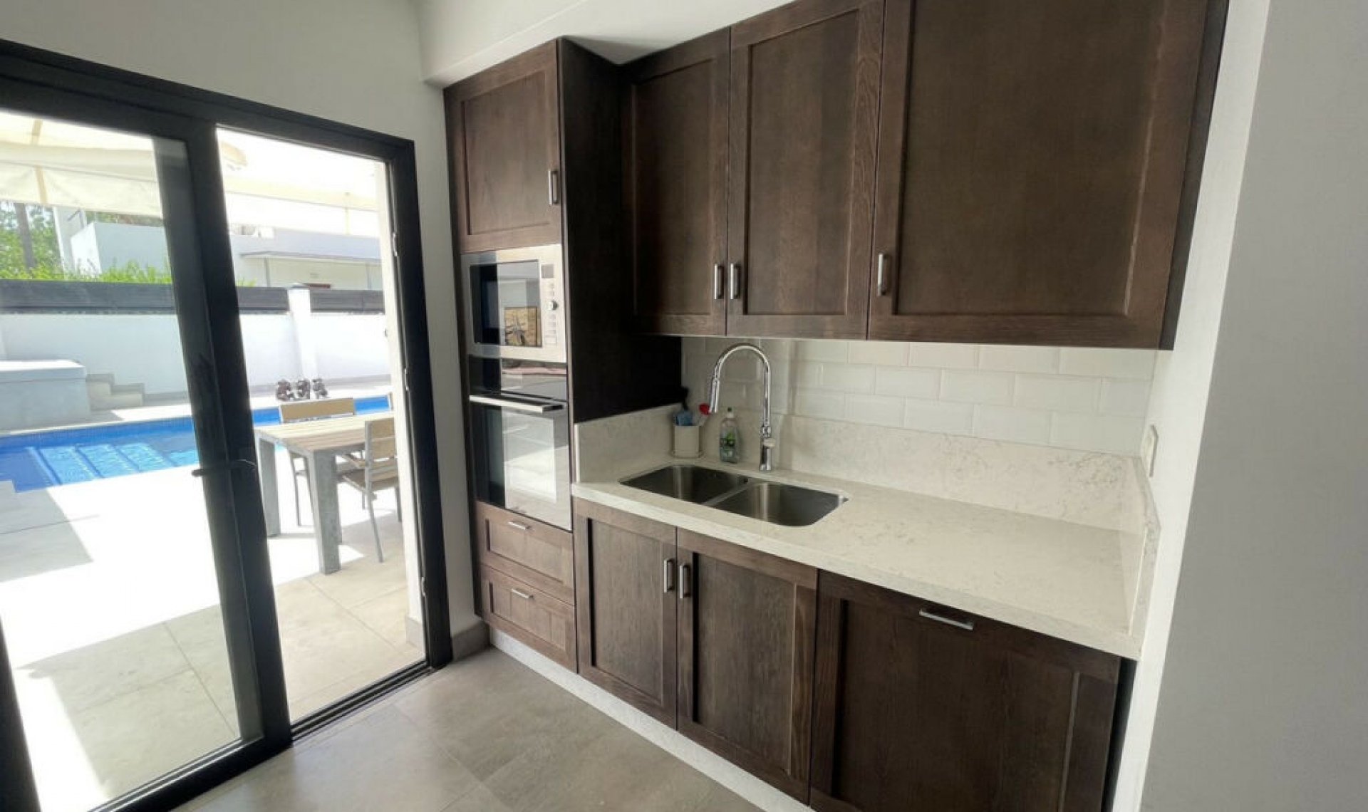 Resale - House -
San Pedro de Alcántara