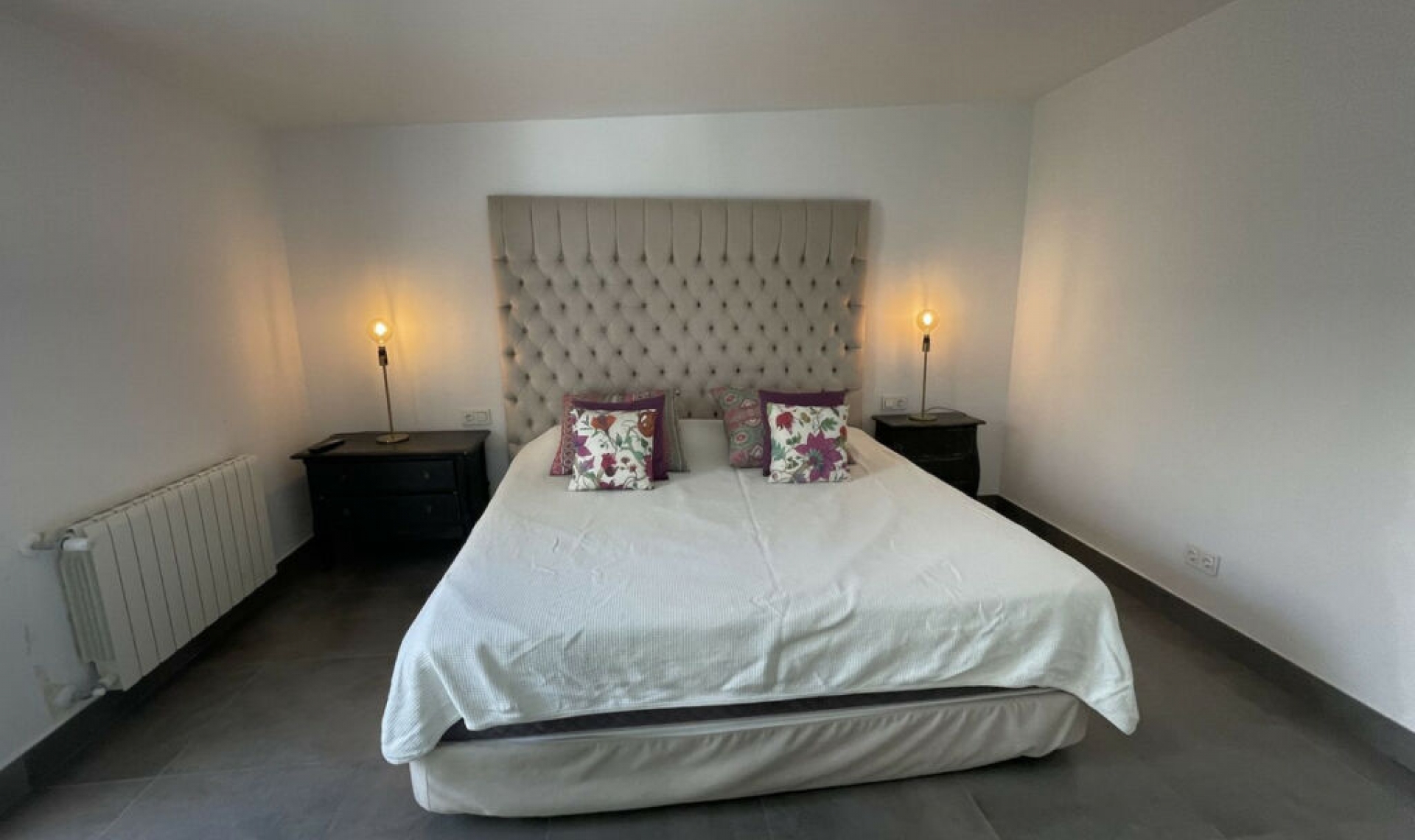 Resale - House -
San Pedro de Alcántara