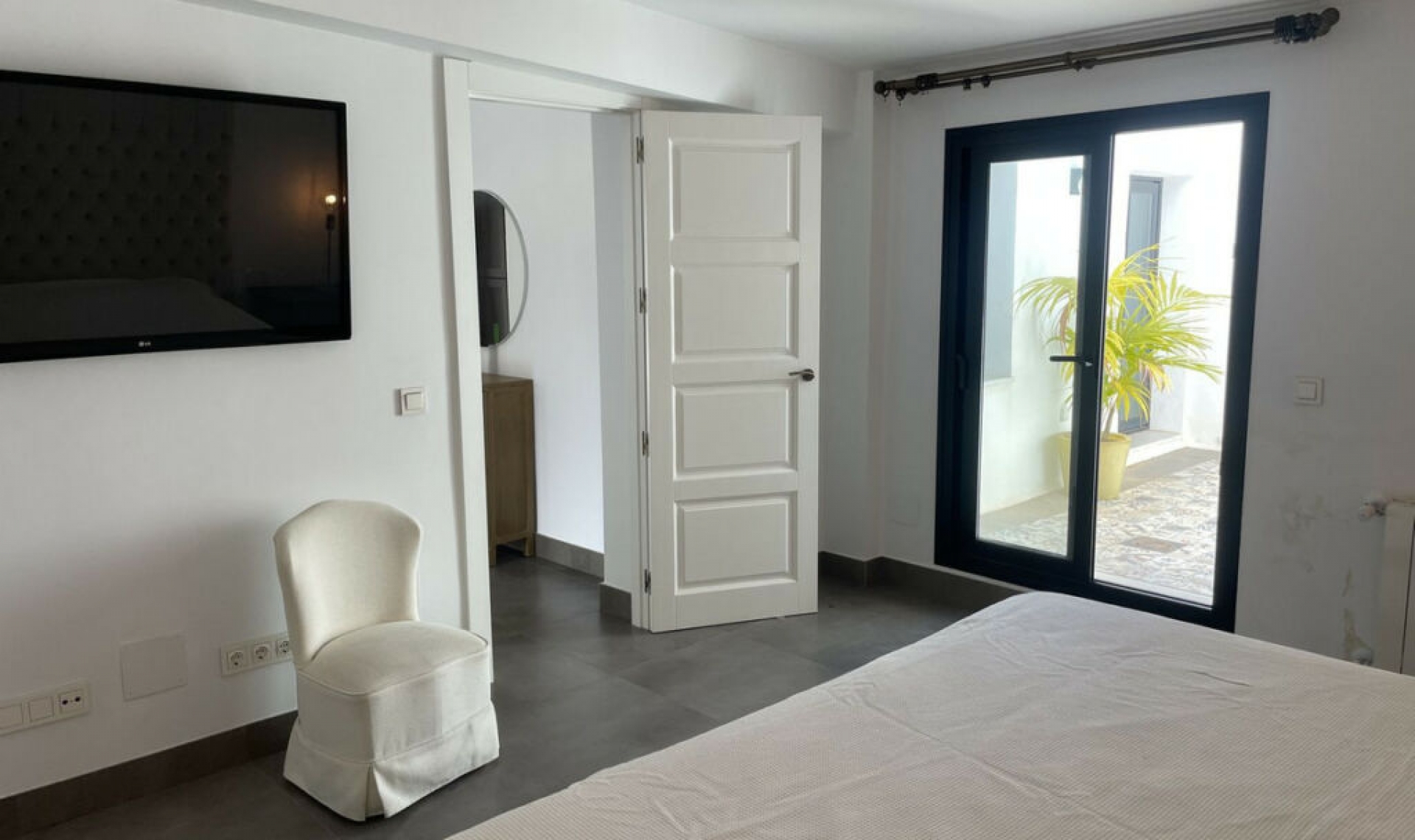 Resale - House -
San Pedro de Alcántara