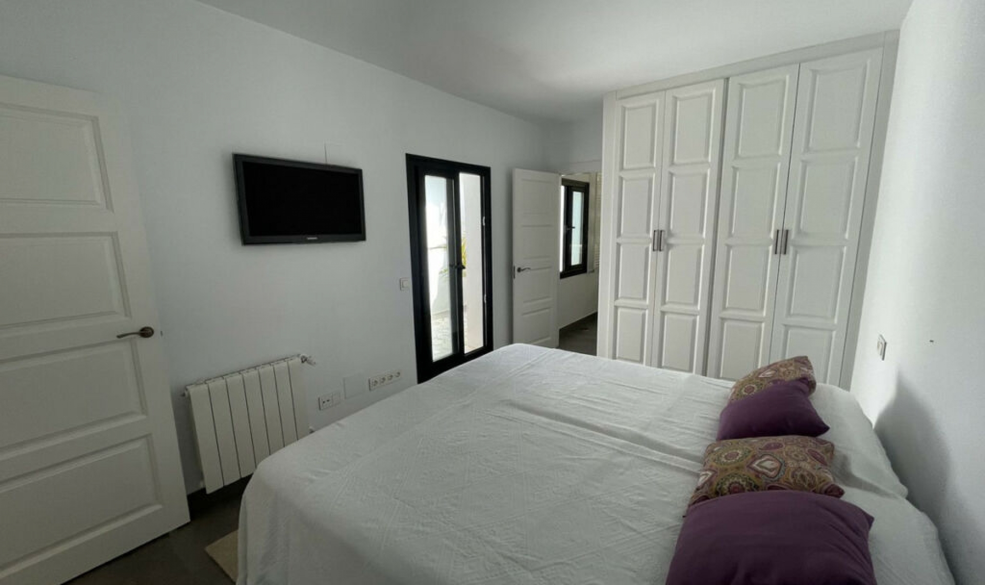 Resale - House -
San Pedro de Alcántara