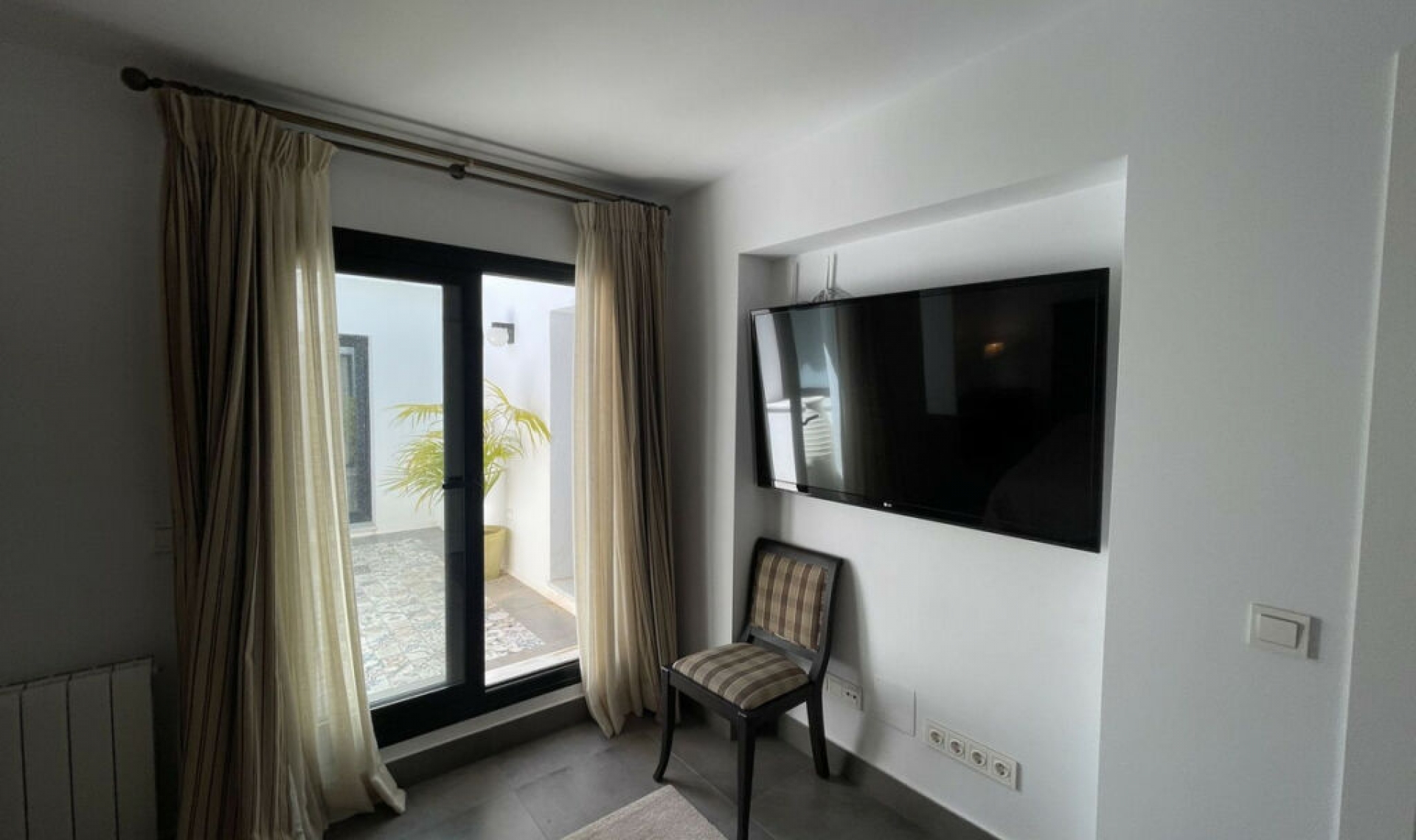 Resale - House -
San Pedro de Alcántara