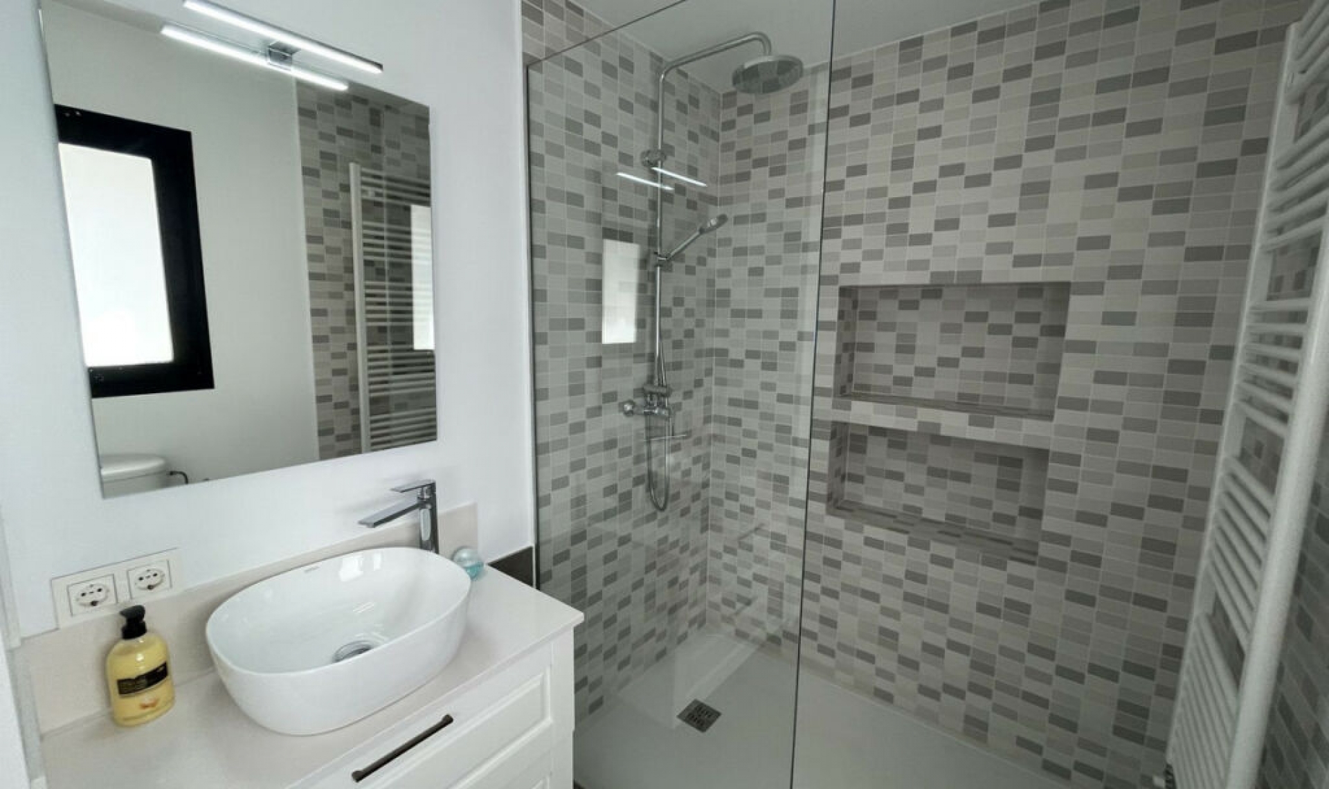 Resale - House -
San Pedro de Alcántara