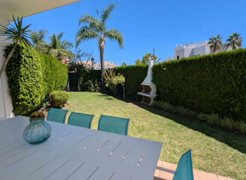 Resale - House -
San Pedro de Alcántara