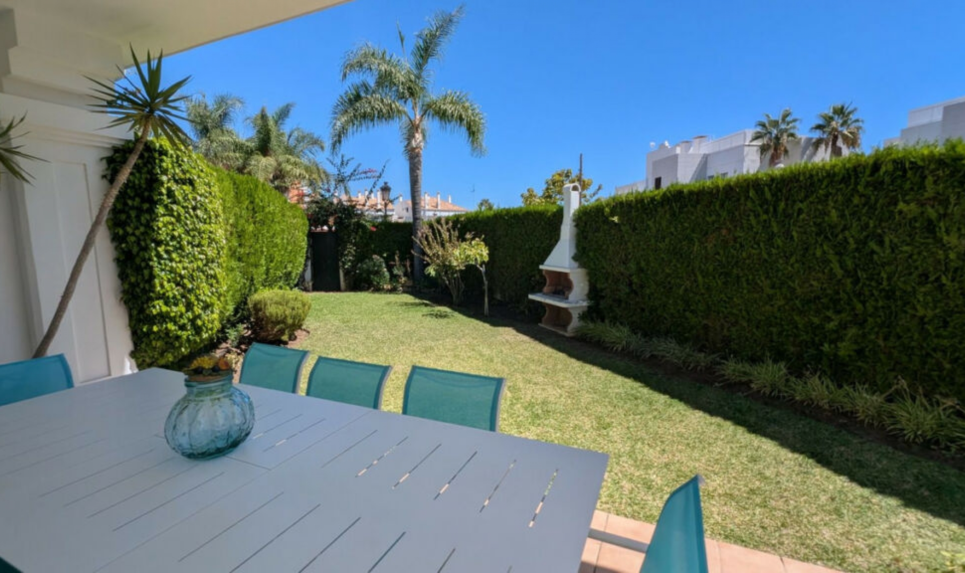 Resale - House -
San Pedro de Alcántara