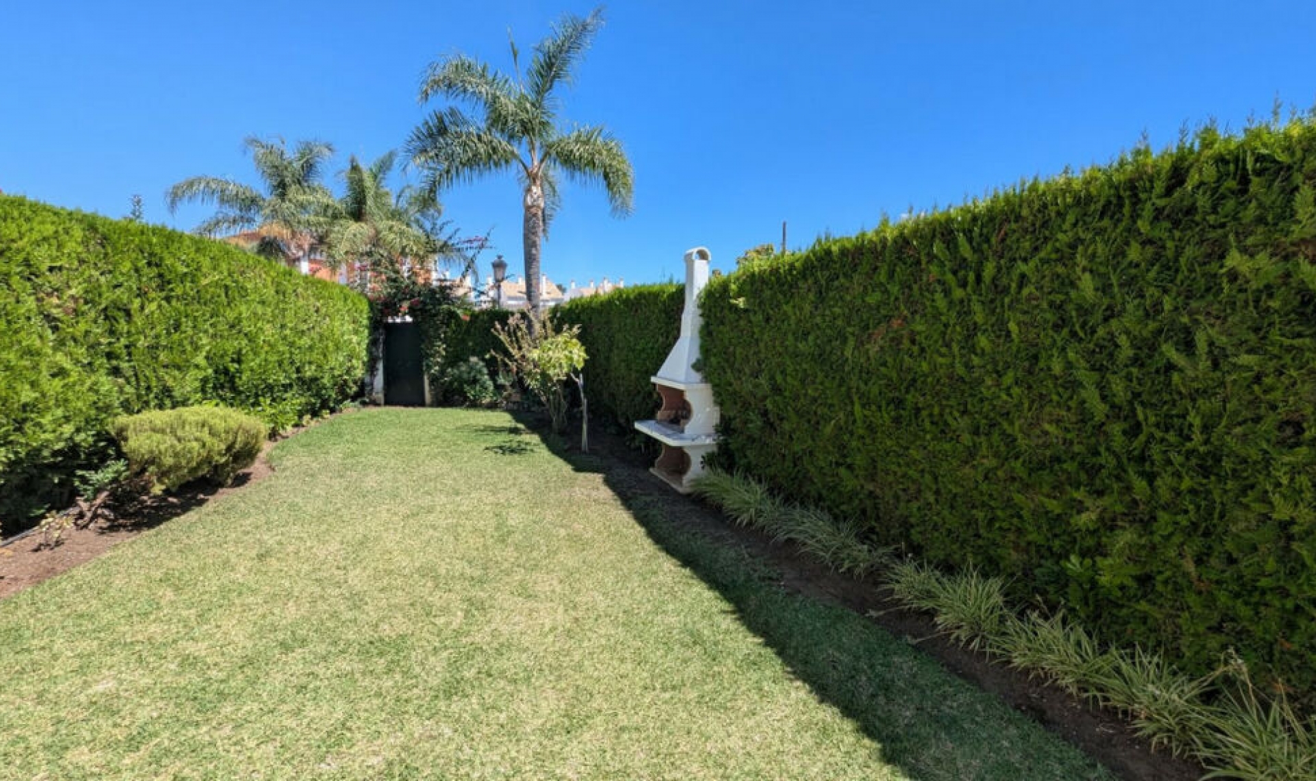 Resale - House -
San Pedro de Alcántara