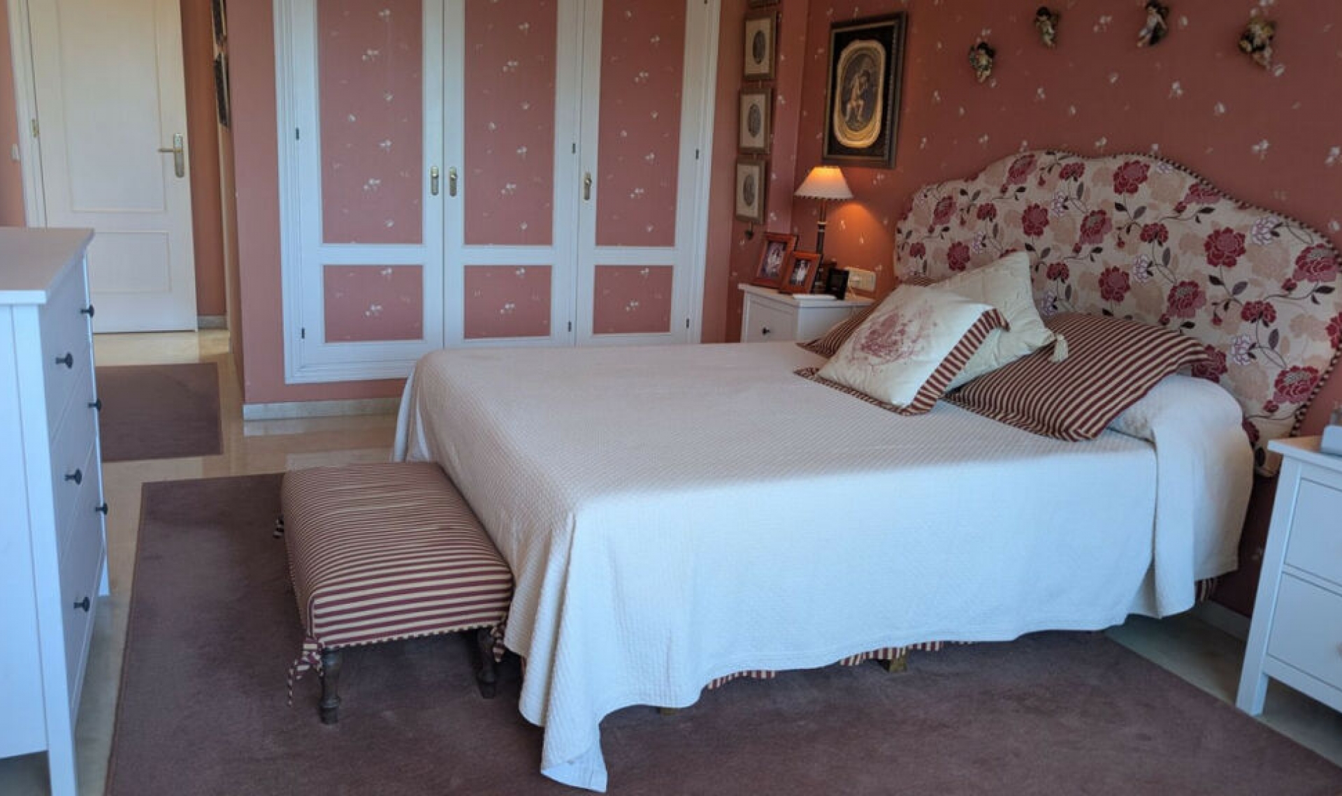 Resale - House -
San Pedro de Alcántara