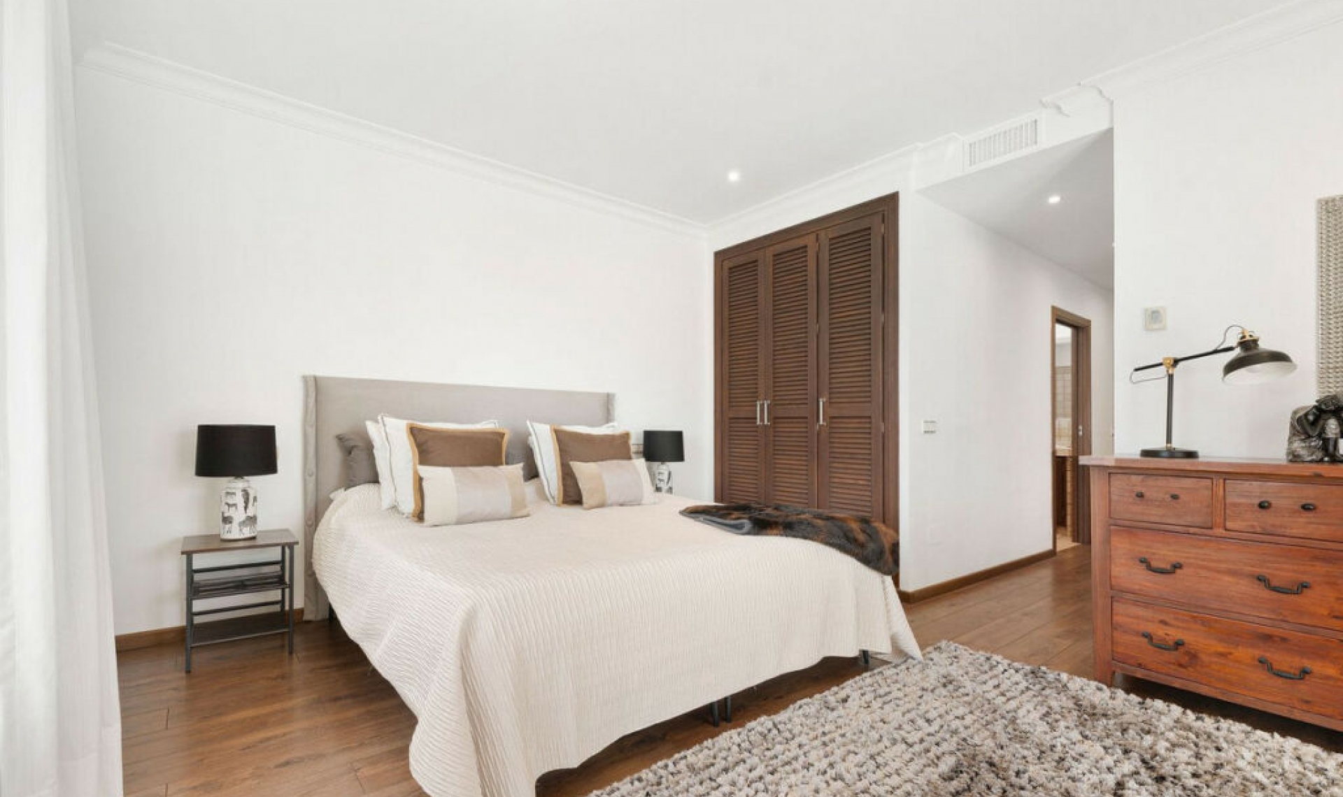 Resale - House -
San Pedro de Alcántara
