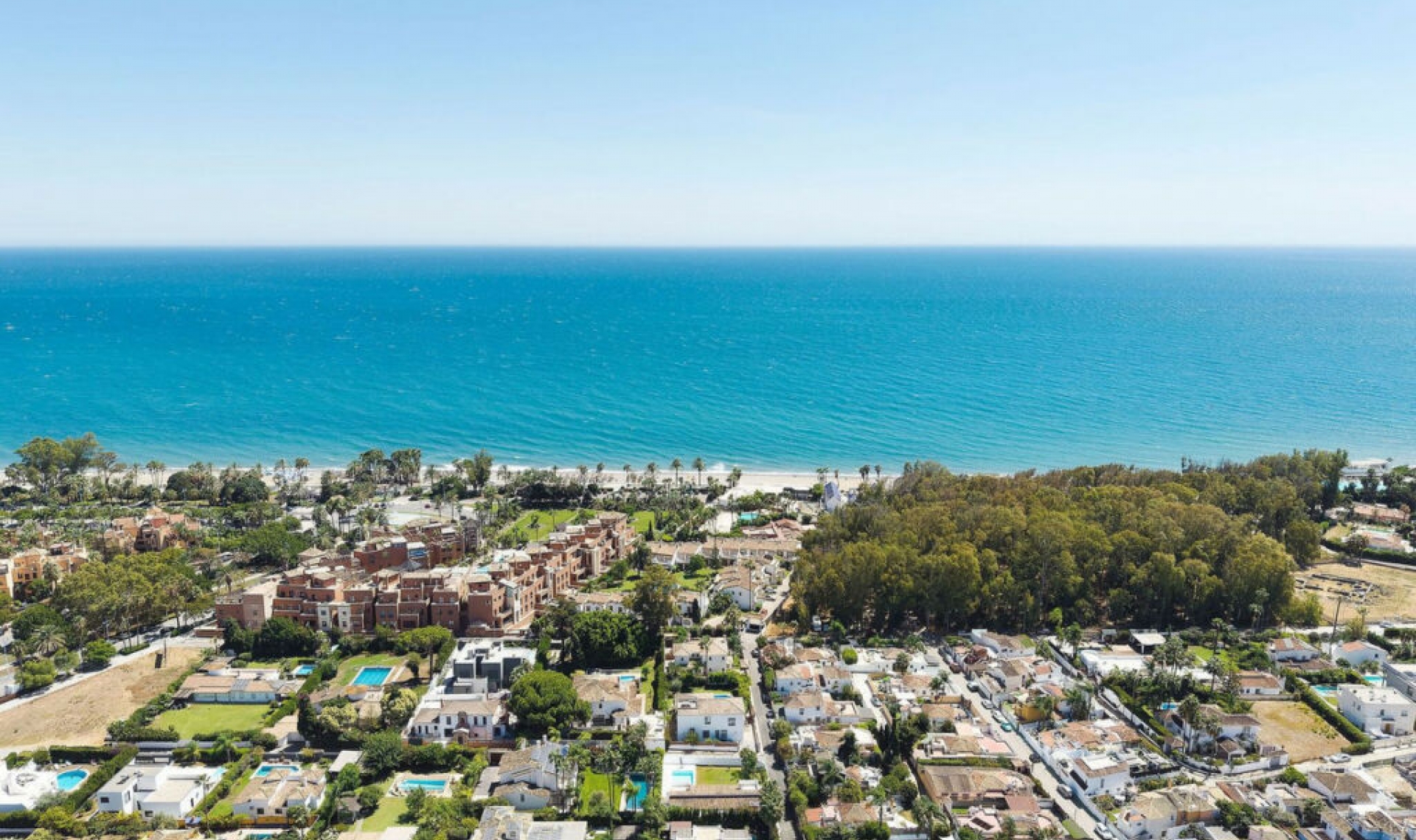 Resale - House -
San Pedro de Alcántara