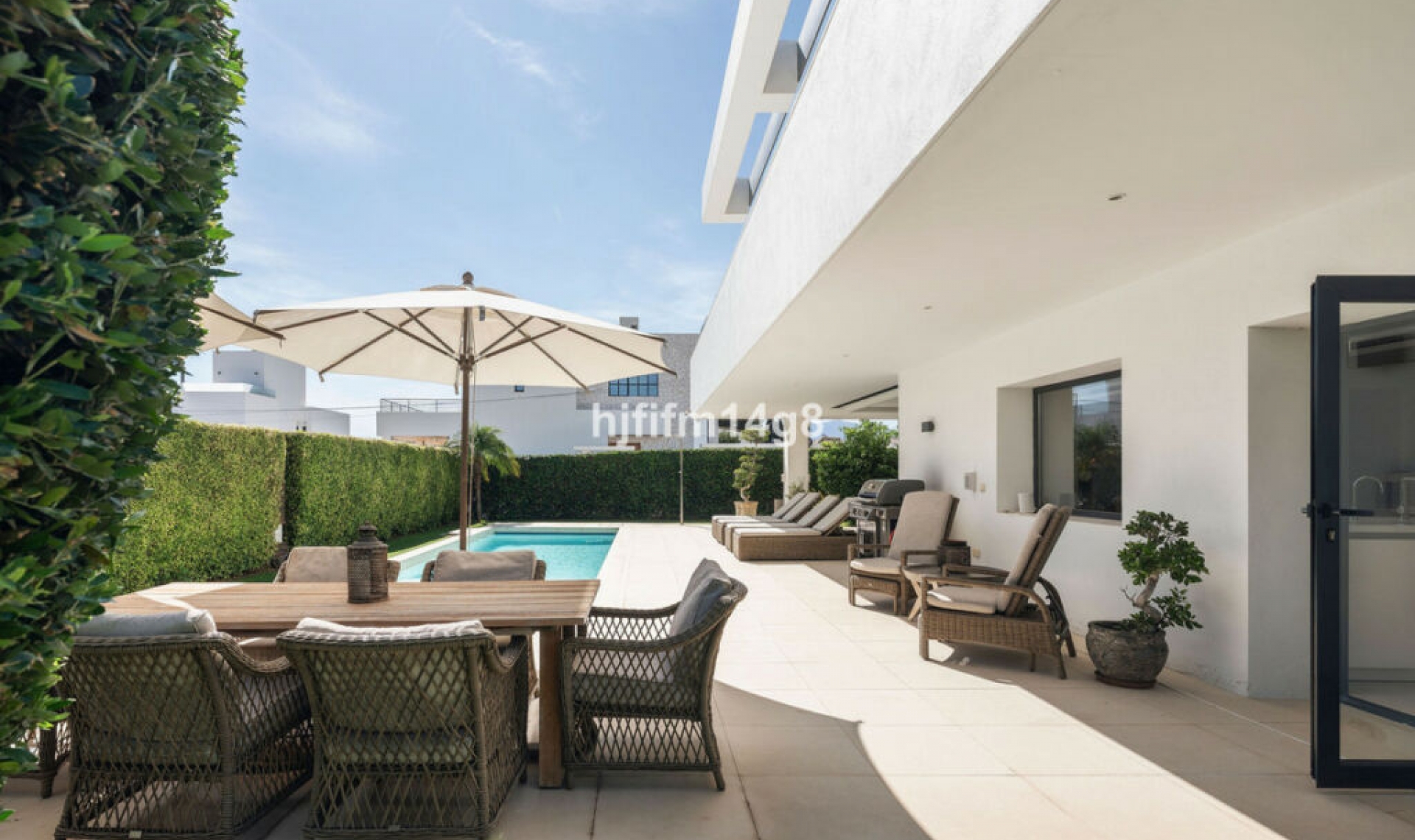 Resale - House -
San Pedro de Alcántara