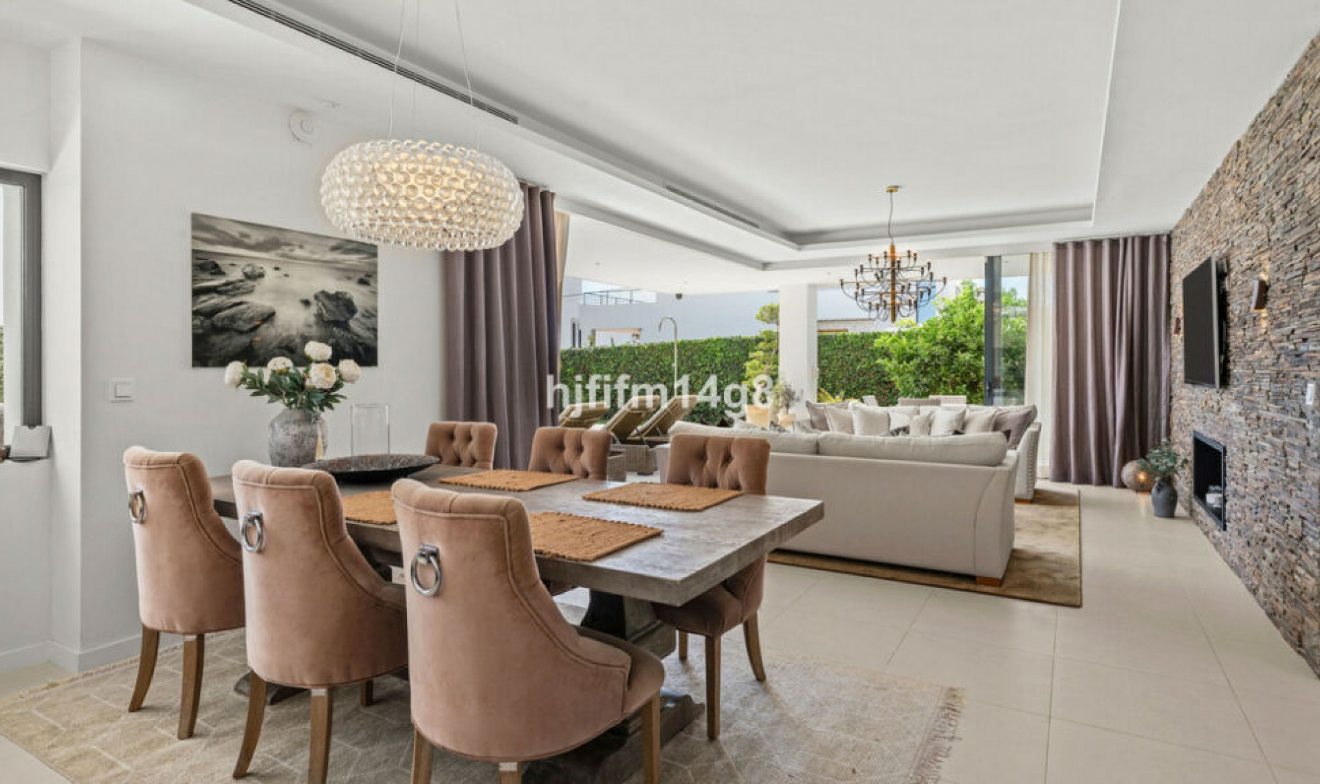 Resale - House -
San Pedro de Alcántara