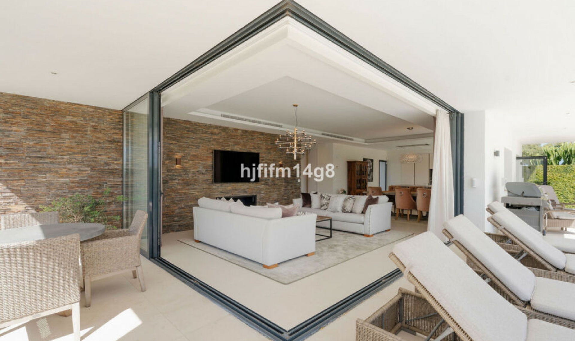 Resale - House -
San Pedro de Alcántara