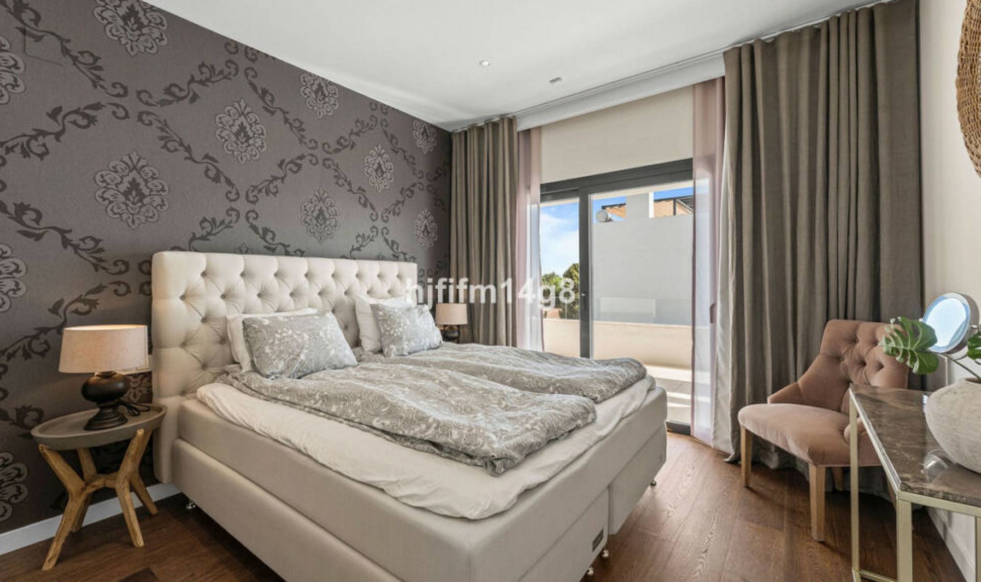 Resale - House -
San Pedro de Alcántara