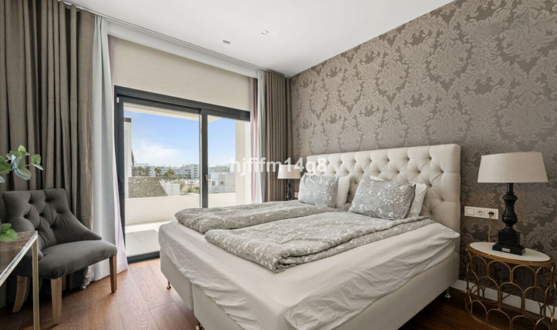 Resale - House -
San Pedro de Alcántara