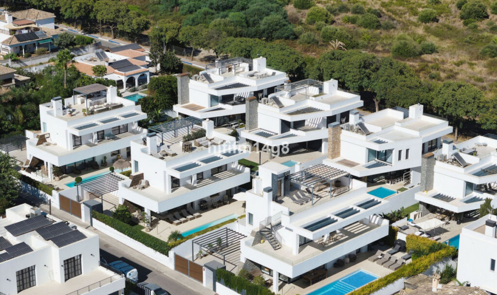 Resale - House -
San Pedro de Alcántara