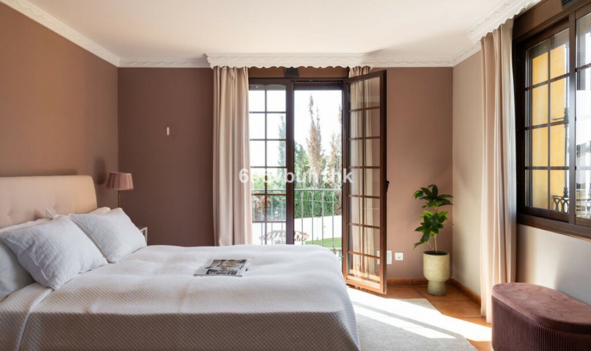 Resale - House -
San Pedro de Alcántara