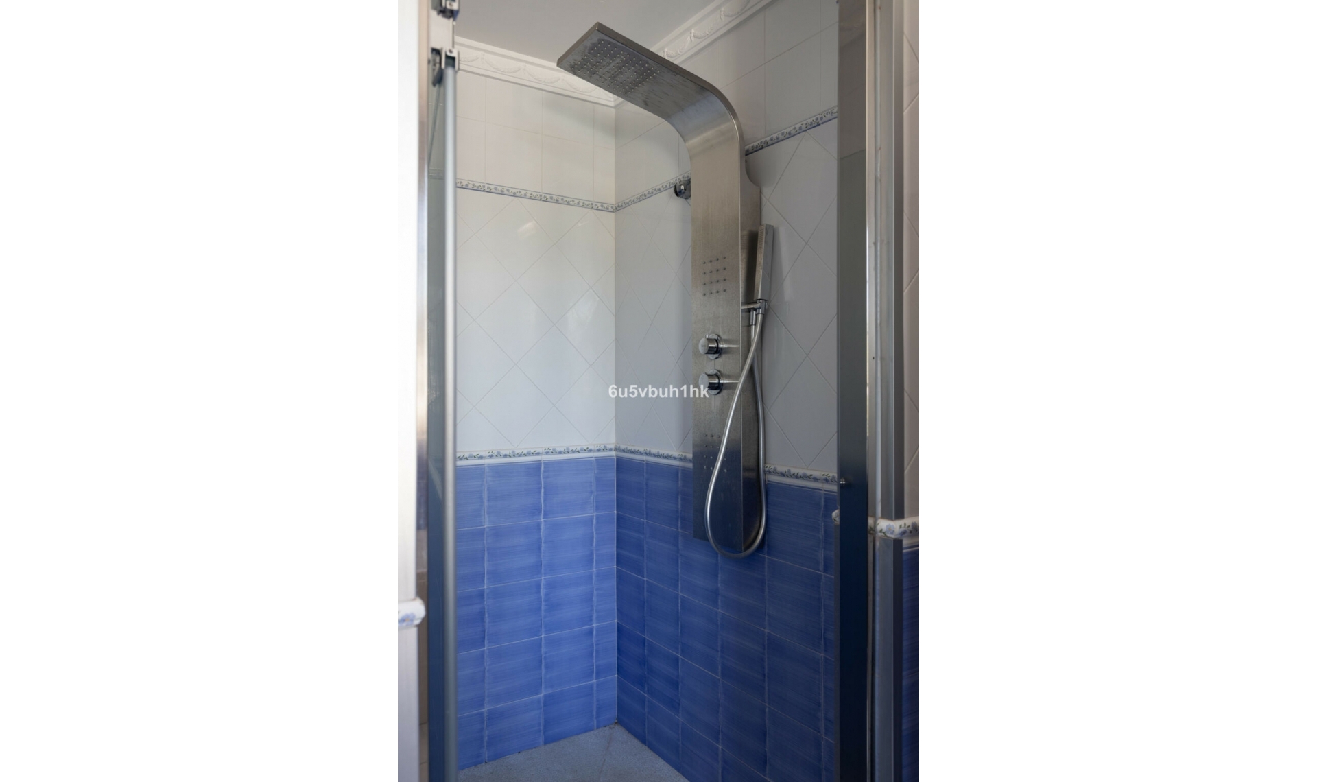 Resale - House -
San Pedro de Alcántara