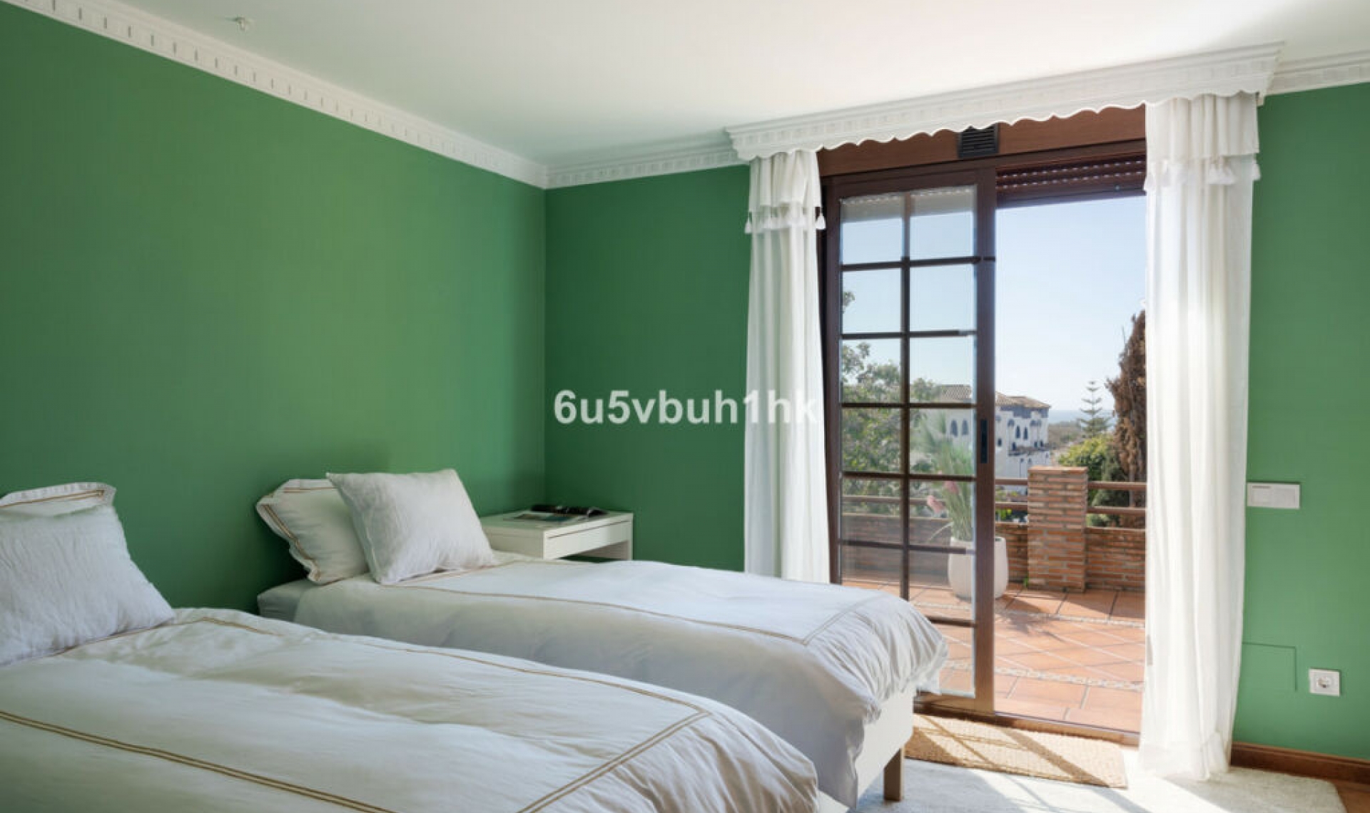 Resale - House -
San Pedro de Alcántara