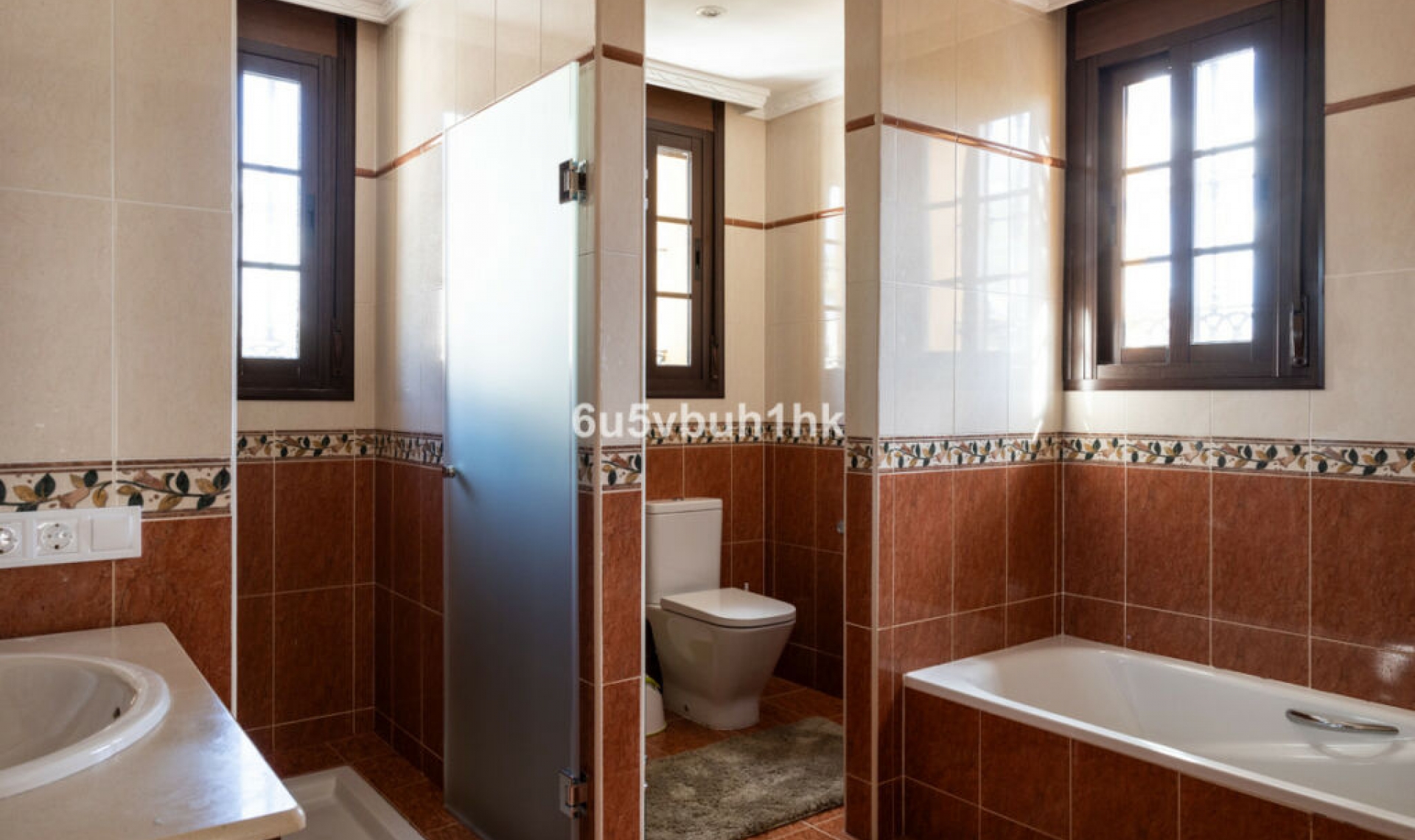 Resale - House -
San Pedro de Alcántara