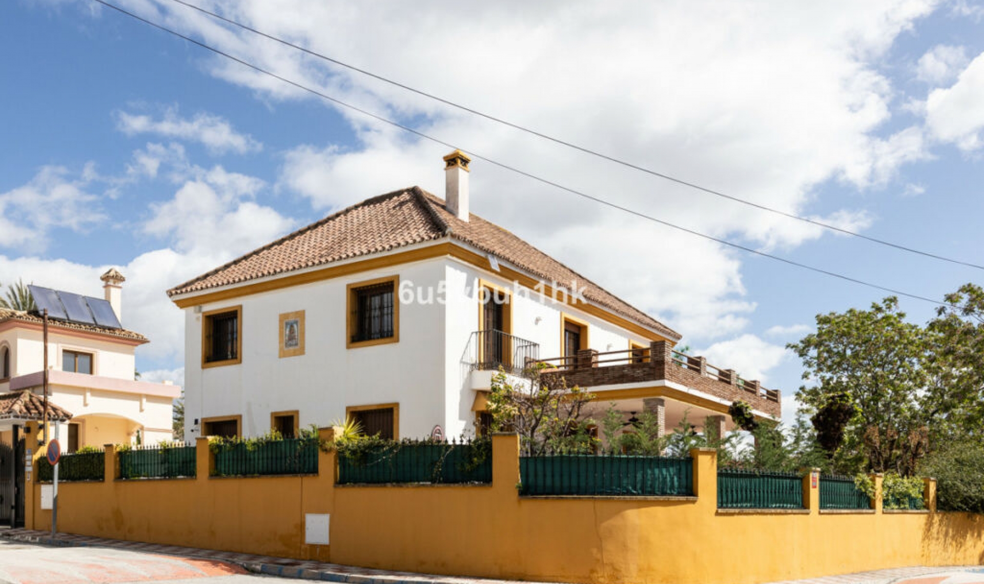 Resale - House -
San Pedro de Alcántara