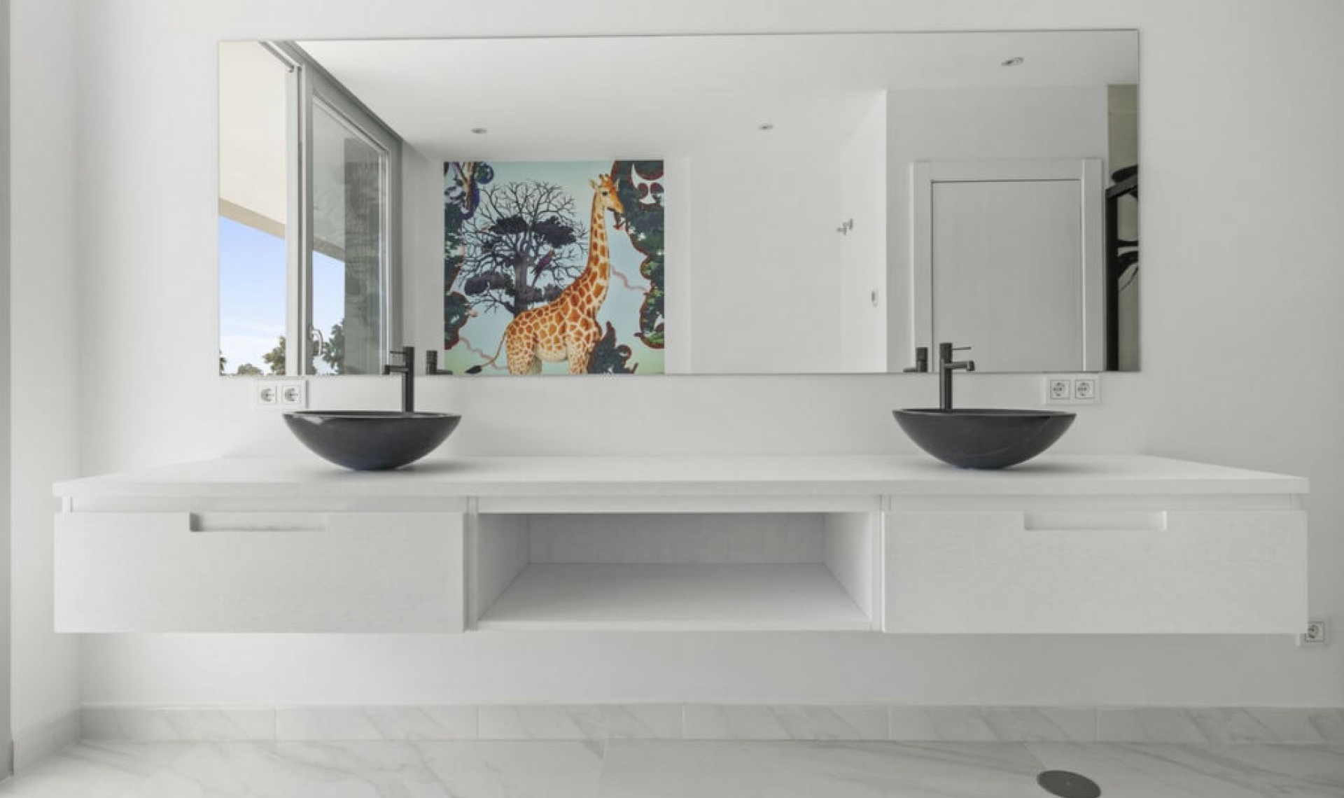 Resale - House -
San Pedro de Alcántara