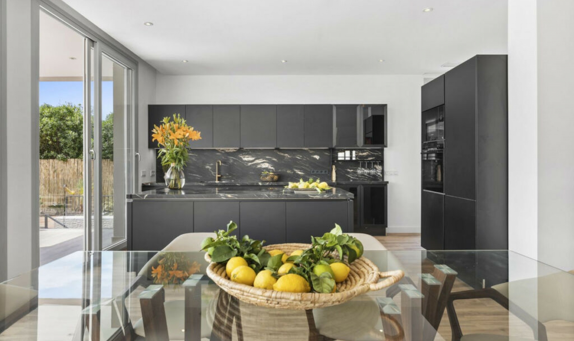 Resale - House -
San Pedro de Alcántara