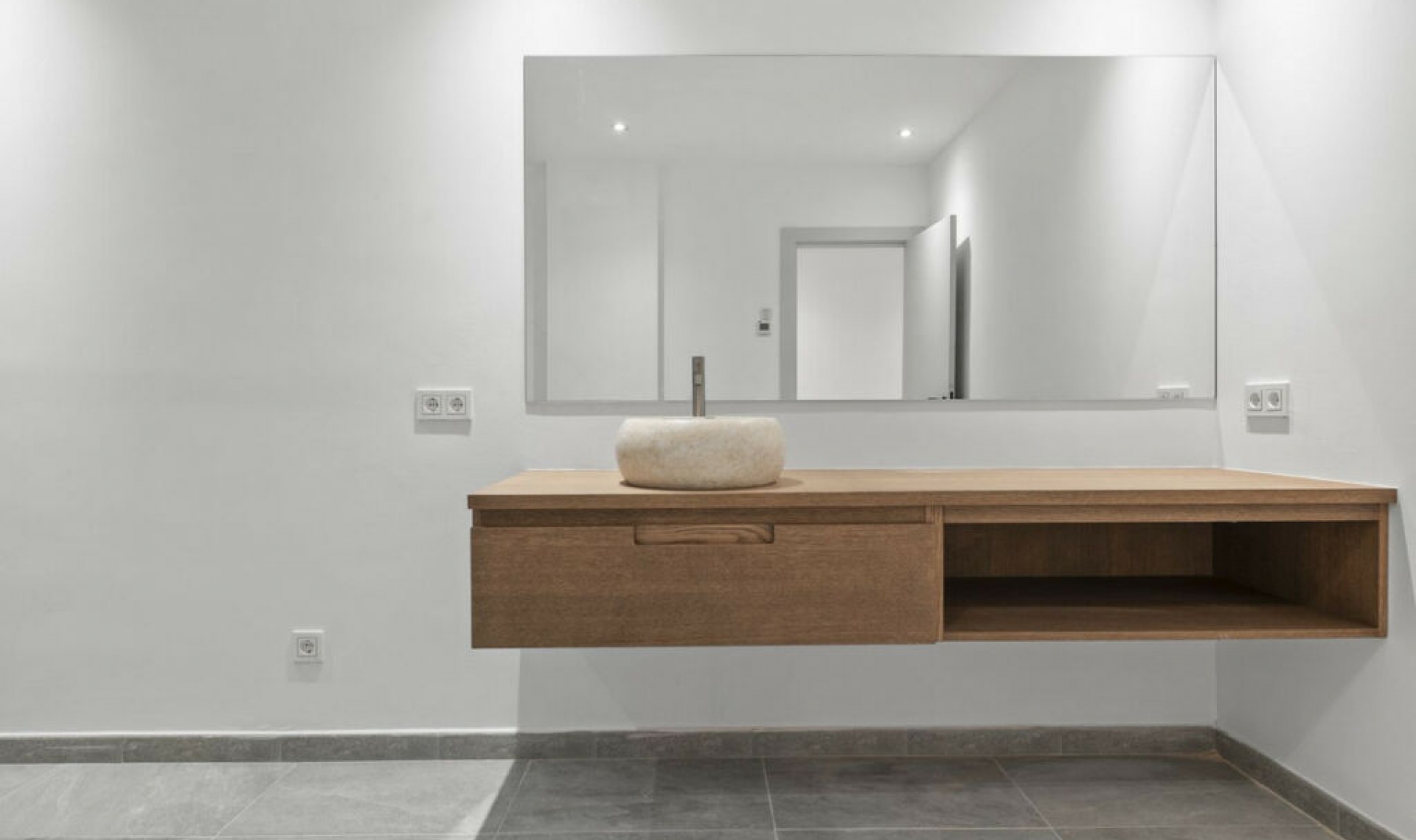 Resale - House -
San Pedro de Alcántara