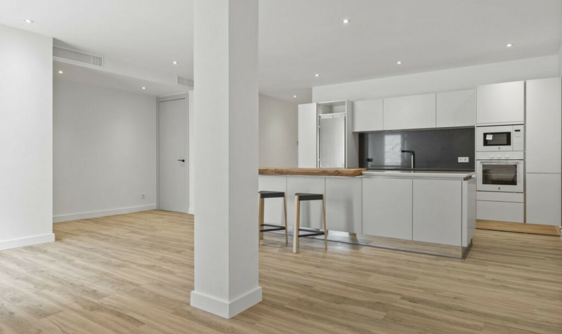 Resale - House -
San Pedro de Alcántara