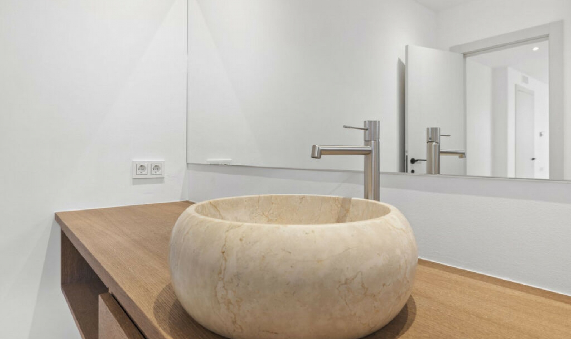 Resale - House -
San Pedro de Alcántara