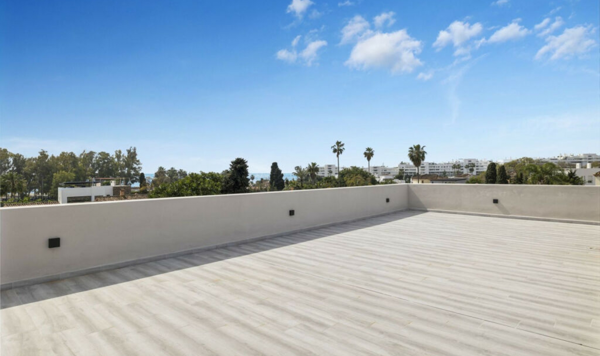 Resale - House -
San Pedro de Alcántara