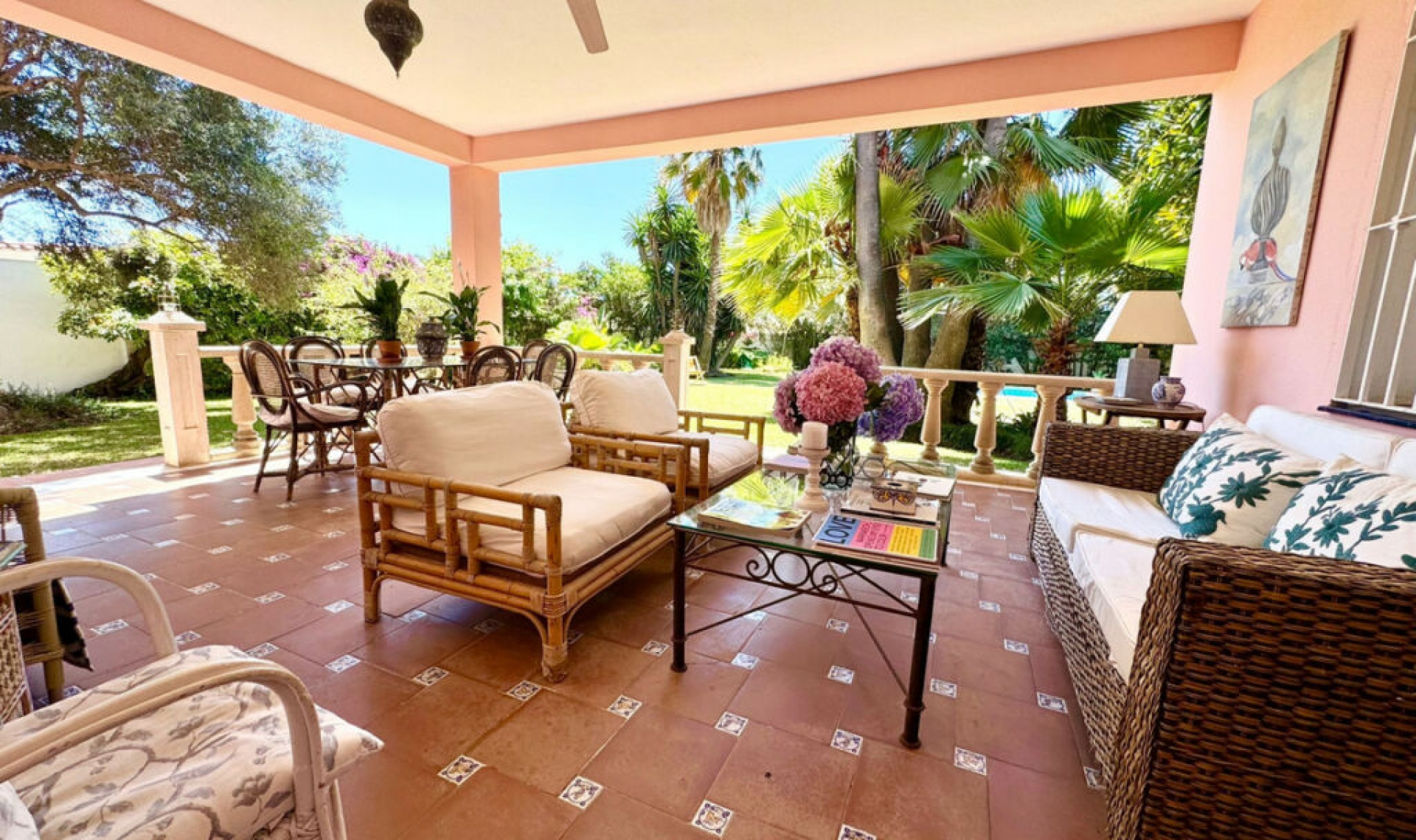 Resale - House -
San Pedro de Alcántara