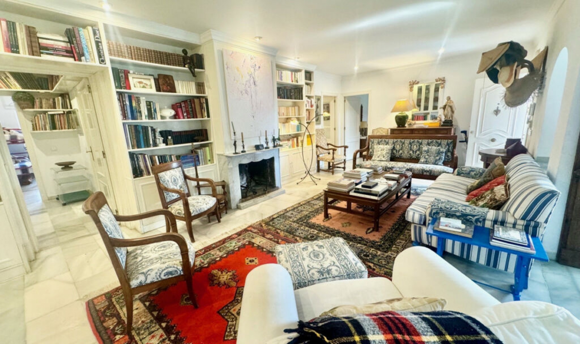 Resale - House -
San Pedro de Alcántara