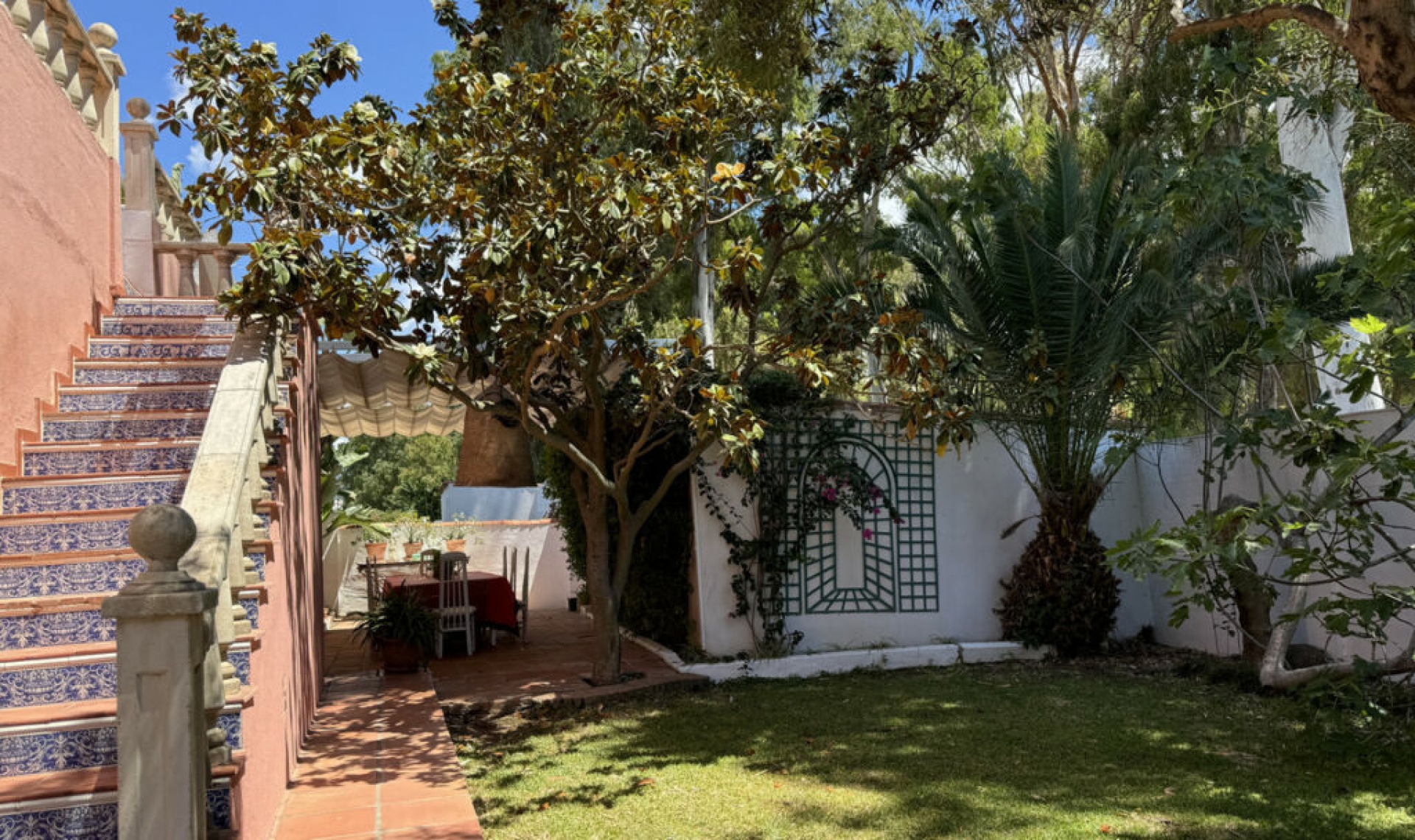 Resale - House -
San Pedro de Alcántara