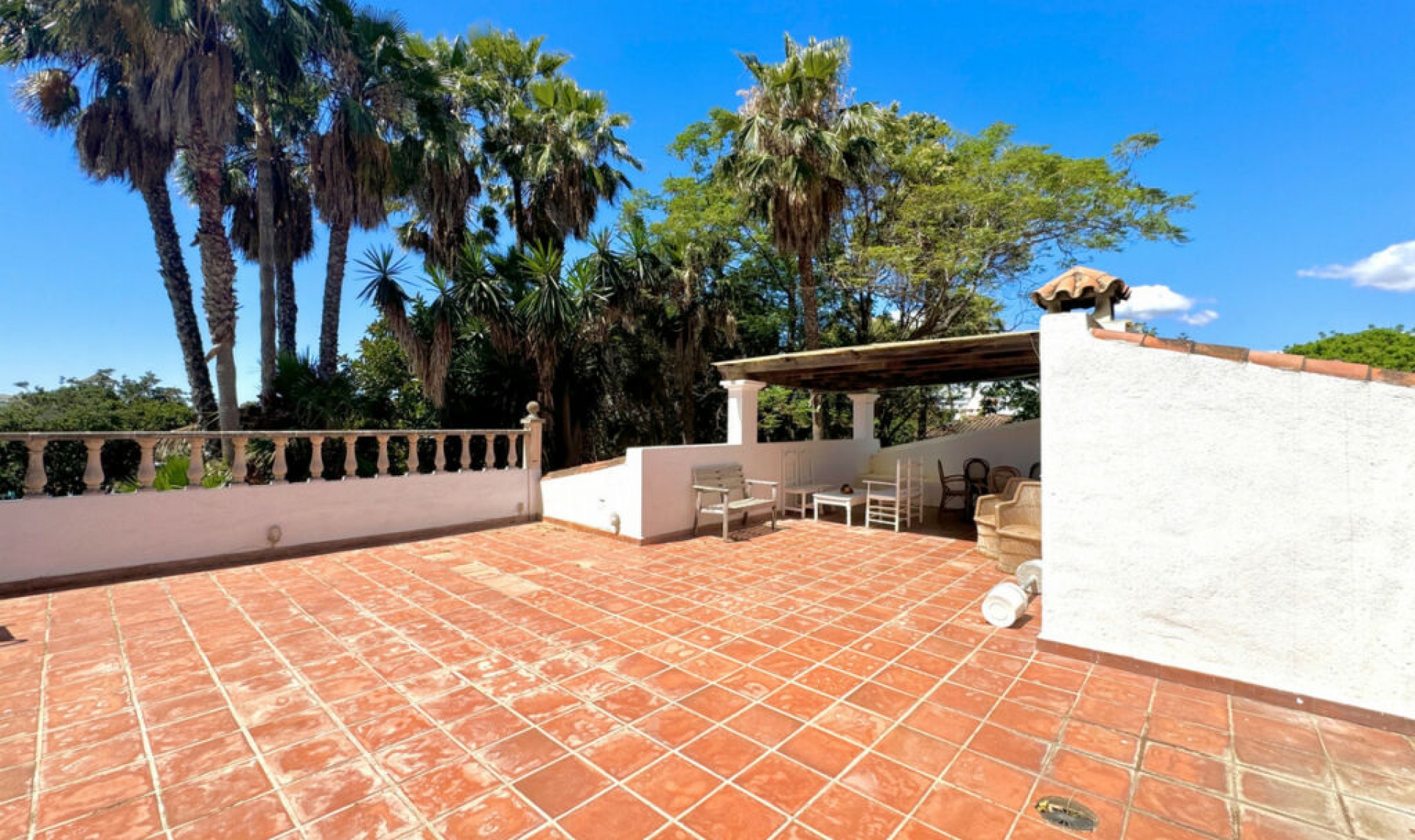 Resale - House -
San Pedro de Alcántara