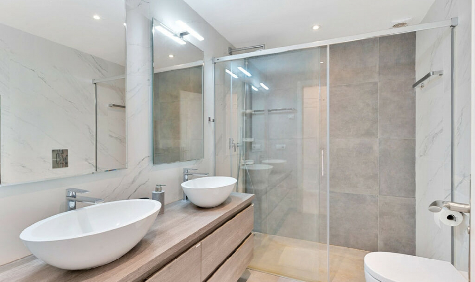 Resale - House -
San Pedro de Alcántara